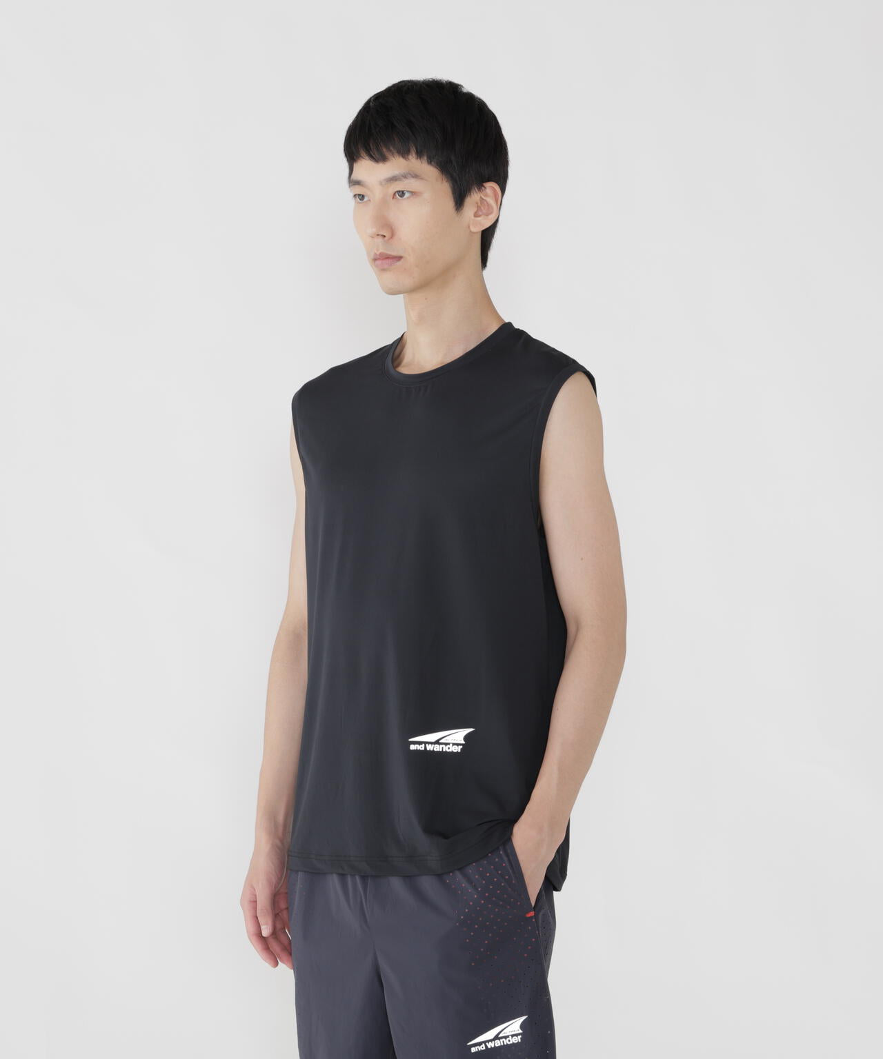 Altra × and wander  tank top