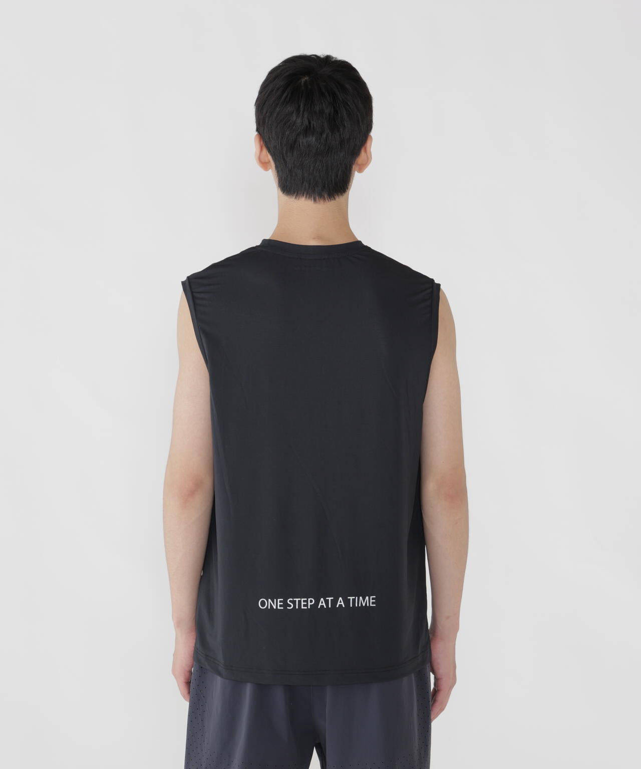 Altra × and wander  tank top