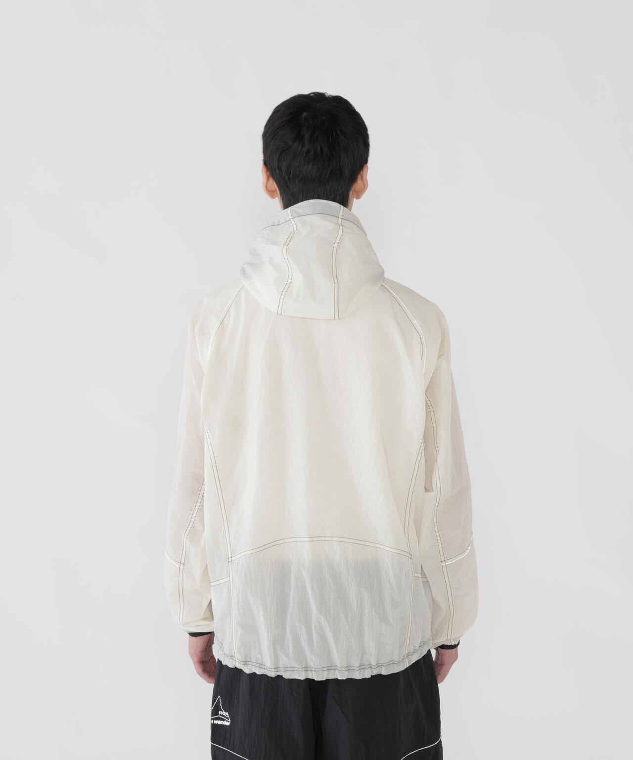 ROA × and wander  ripstop wind jacket  
