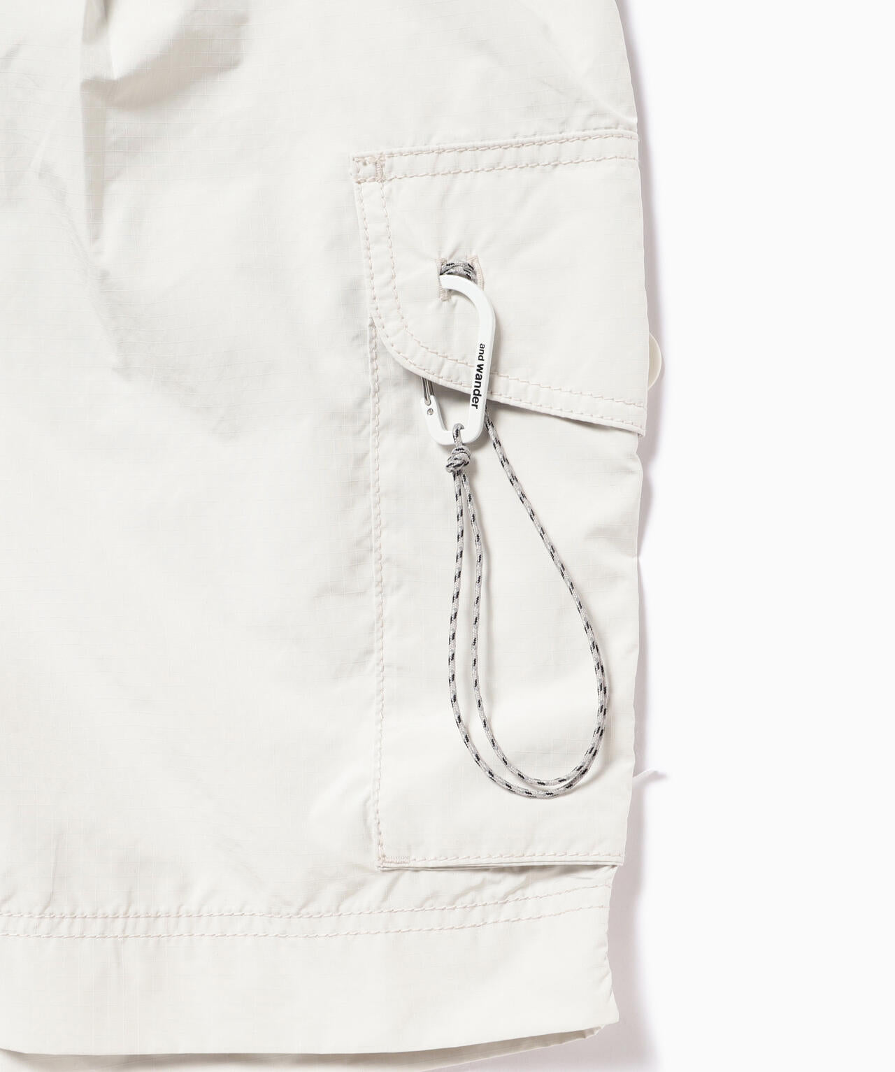 oversized cargo short pants (M)