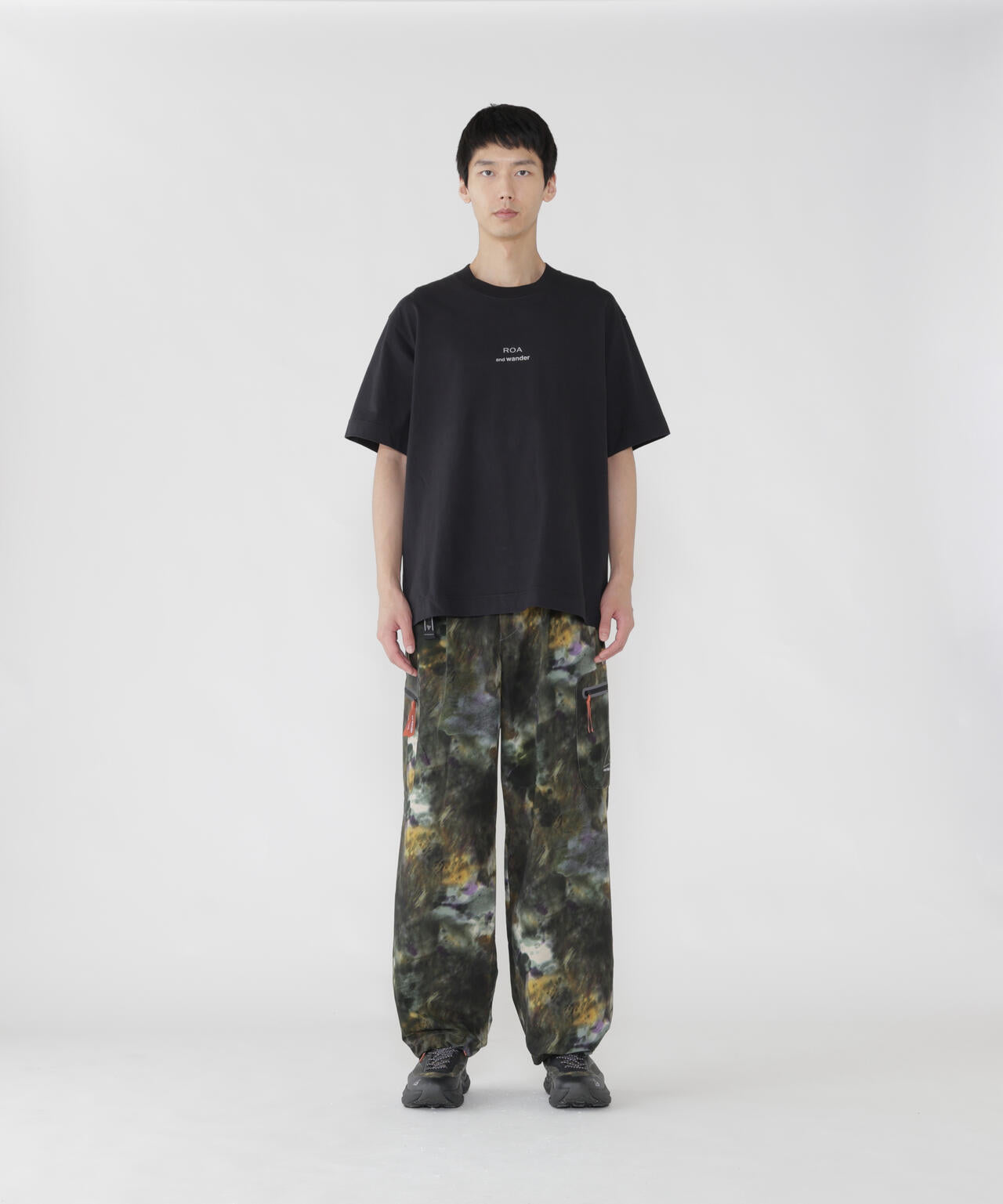 ROA × and wander  LOGO printed T