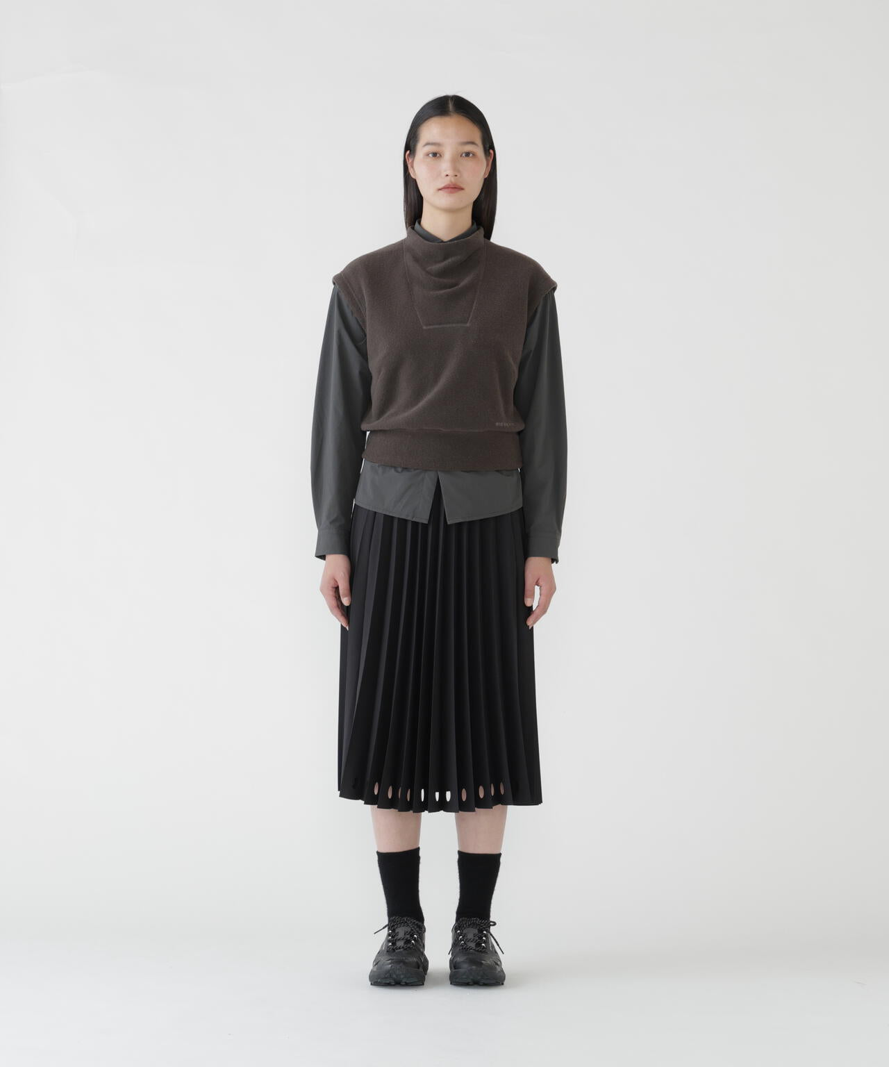 Height:178cm Bust:84cm Waist:60cm Hips:88cm 着用サイズ：WM