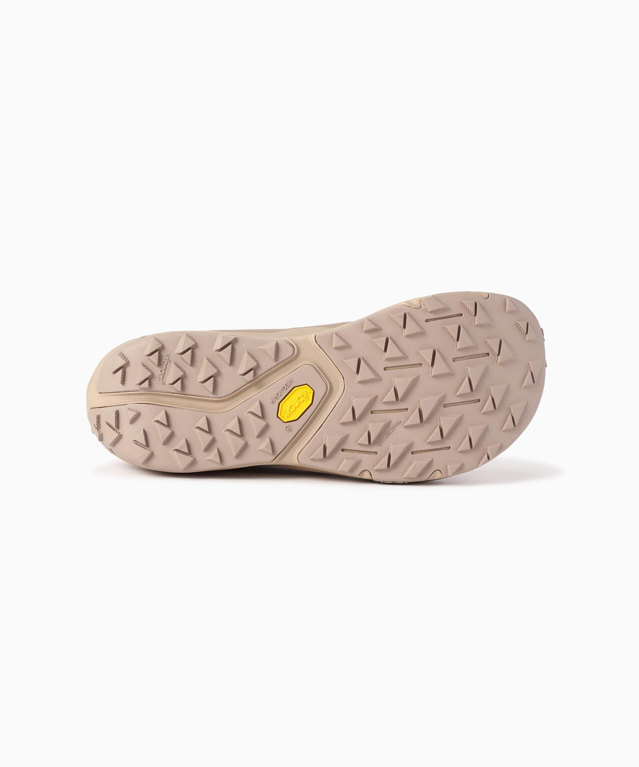 Altra × and wander  EXPERIENCE WILD 3+