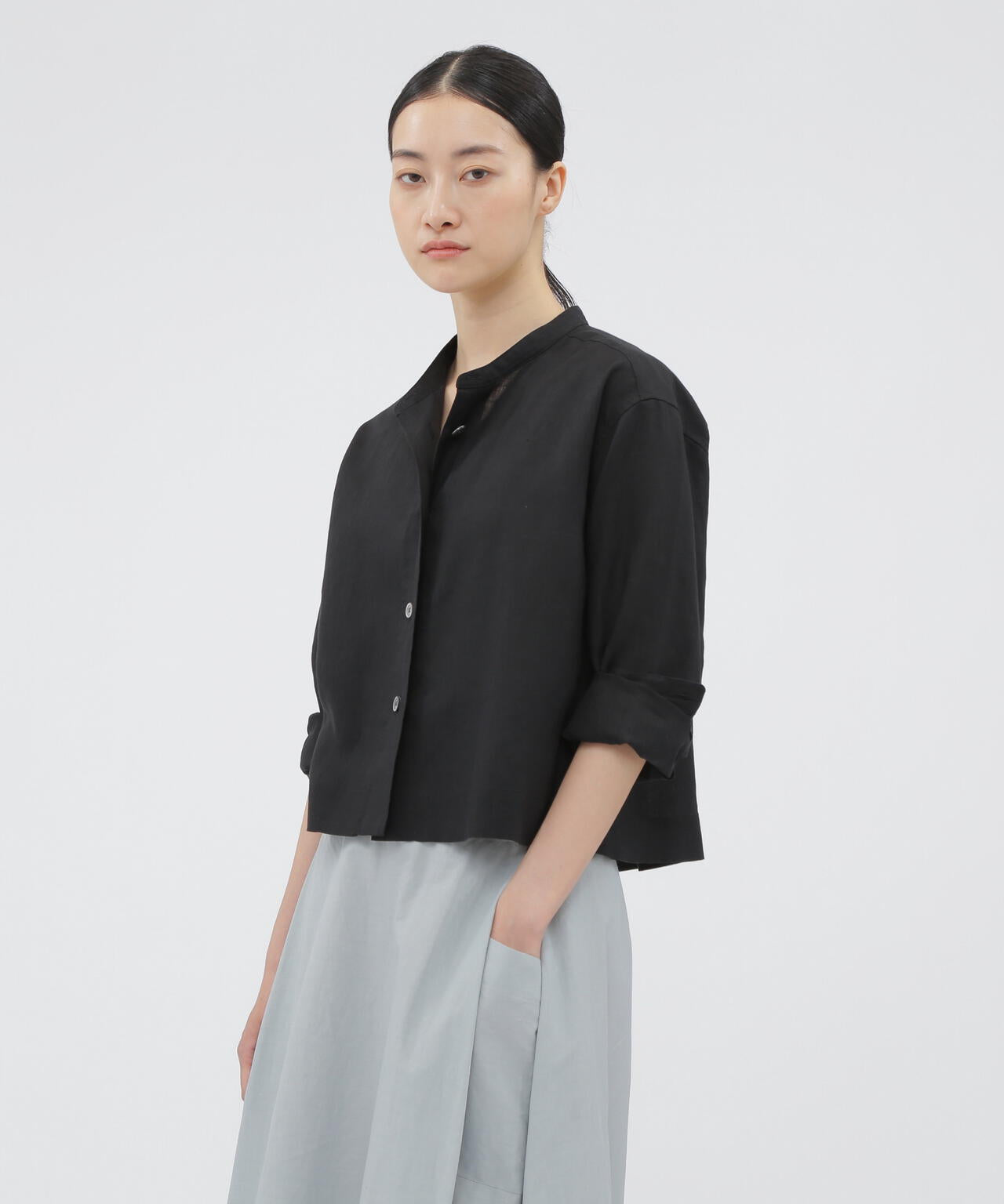 LIGHTWEIGHT LINEN SHIRT