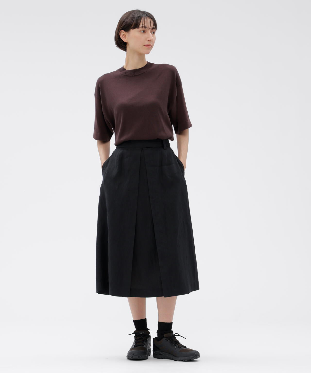 LIGHTWEIGHT LINEN SKIRT