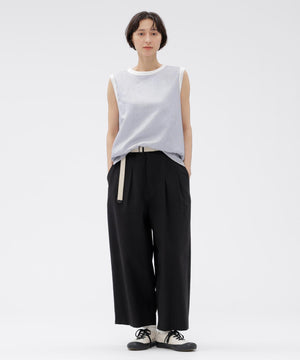 身長168cm　B76 W58 H86 着用サイズ：II