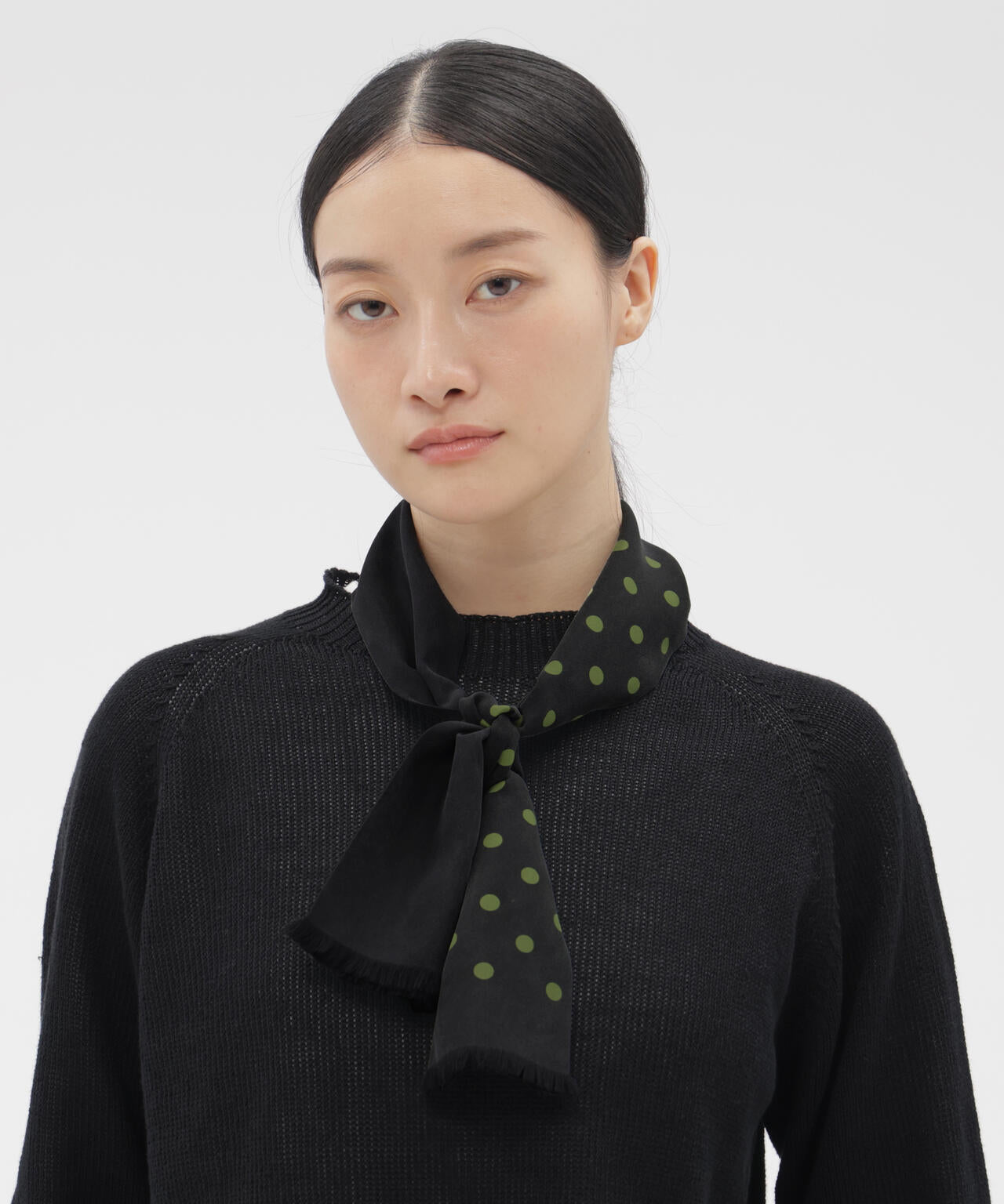 SILK TWILL POLKA DOT TIE SCARF