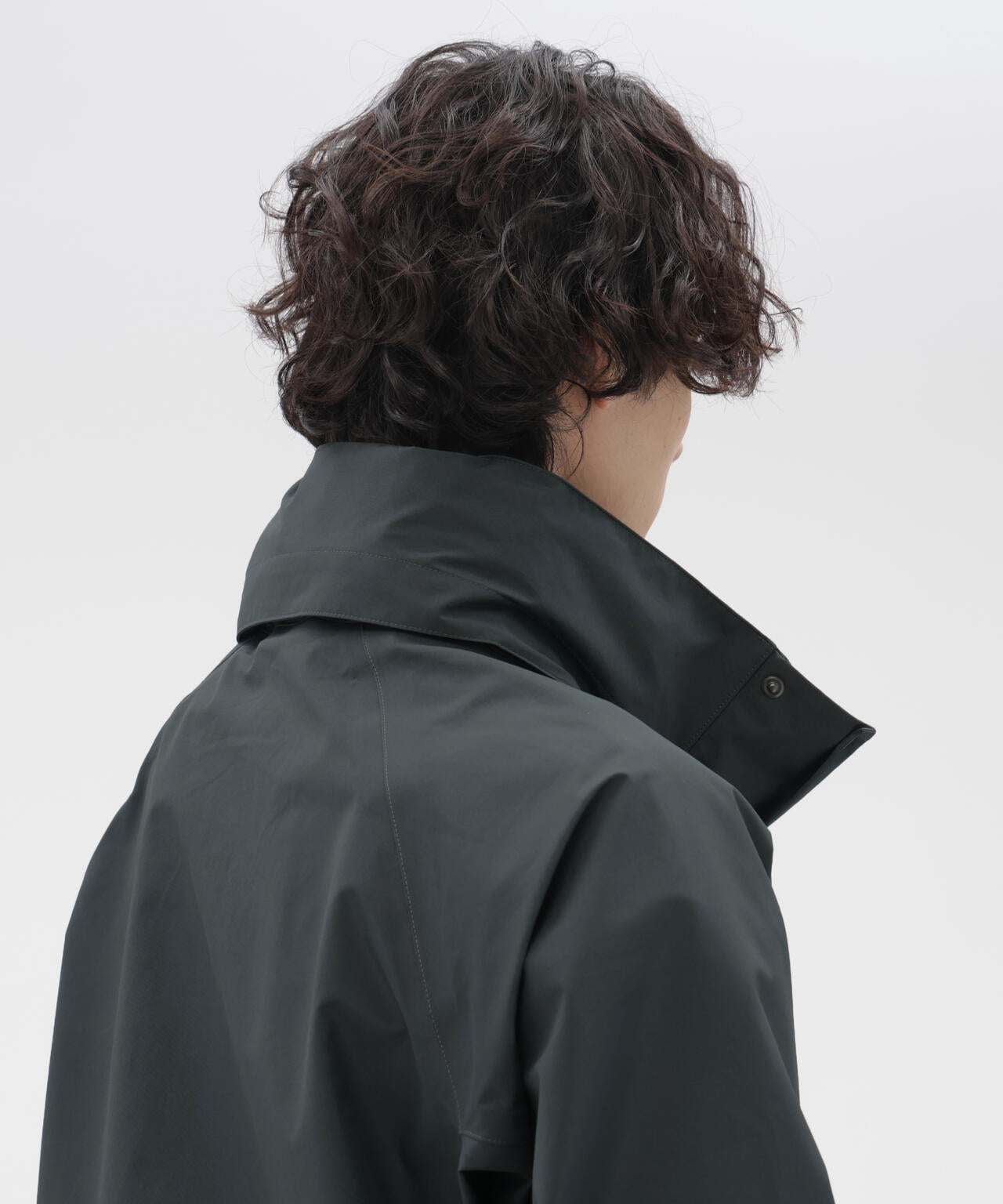 Gore-Tex RECYCLED POLYESTER POPLIN COAT