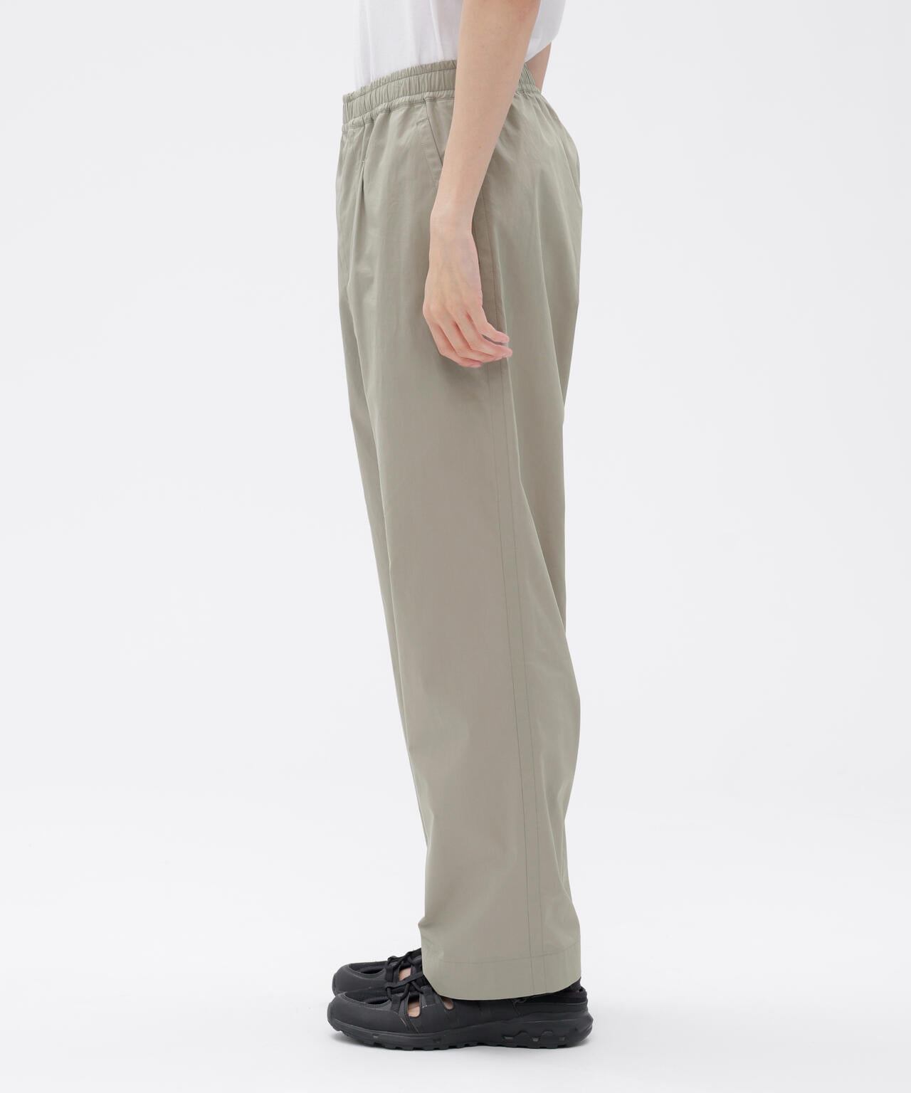 HIGHDENSE COTTON PLAINWEAVE TROUSERS