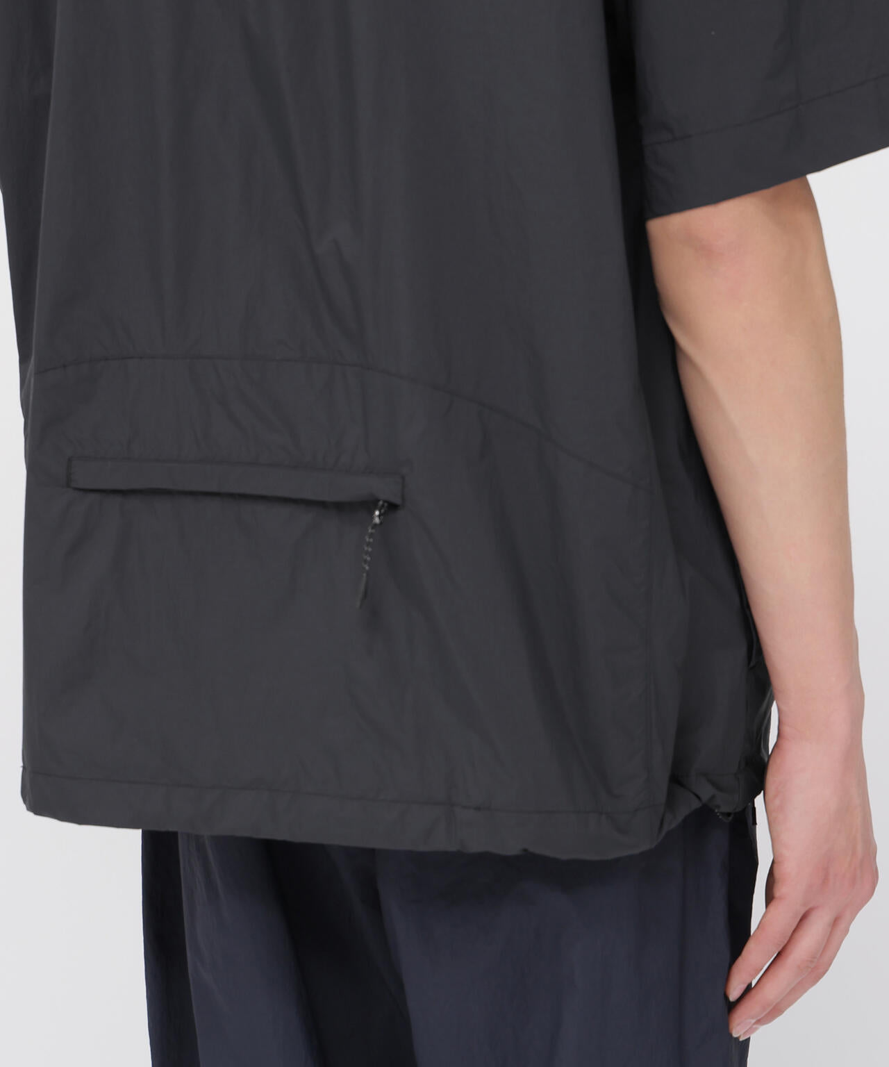 WATER REPELLENT LIGHTWEIGHT NYLON POPLIN SHIRT