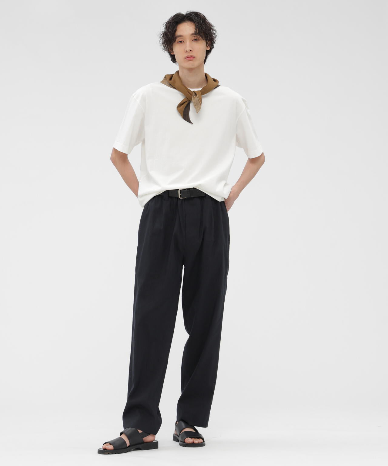 FINE DENSE COTTON JERSEY TOP