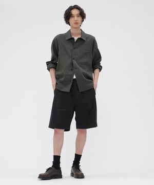 身長185cm 　B84 W66cm H91cm 着用サイズ：L