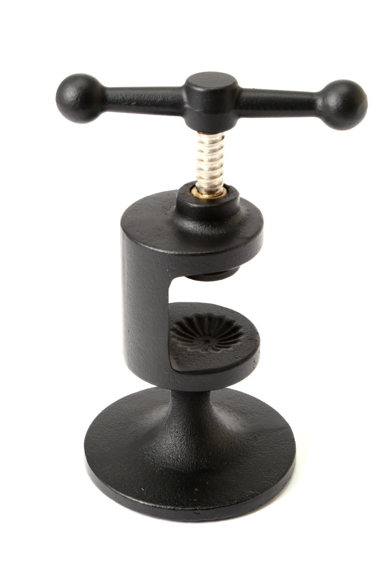 ROBERT WELCH NUT CRACKER