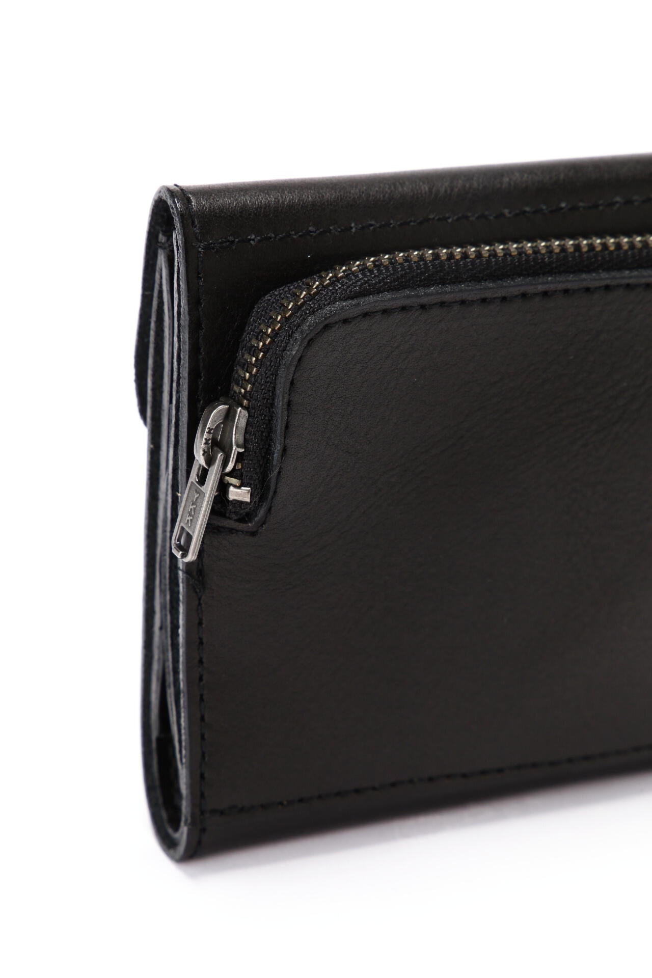 BASIC LEATHER