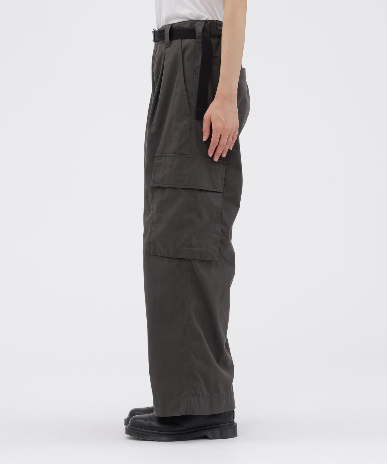 WASHED COTTON NYLON TROUSERS