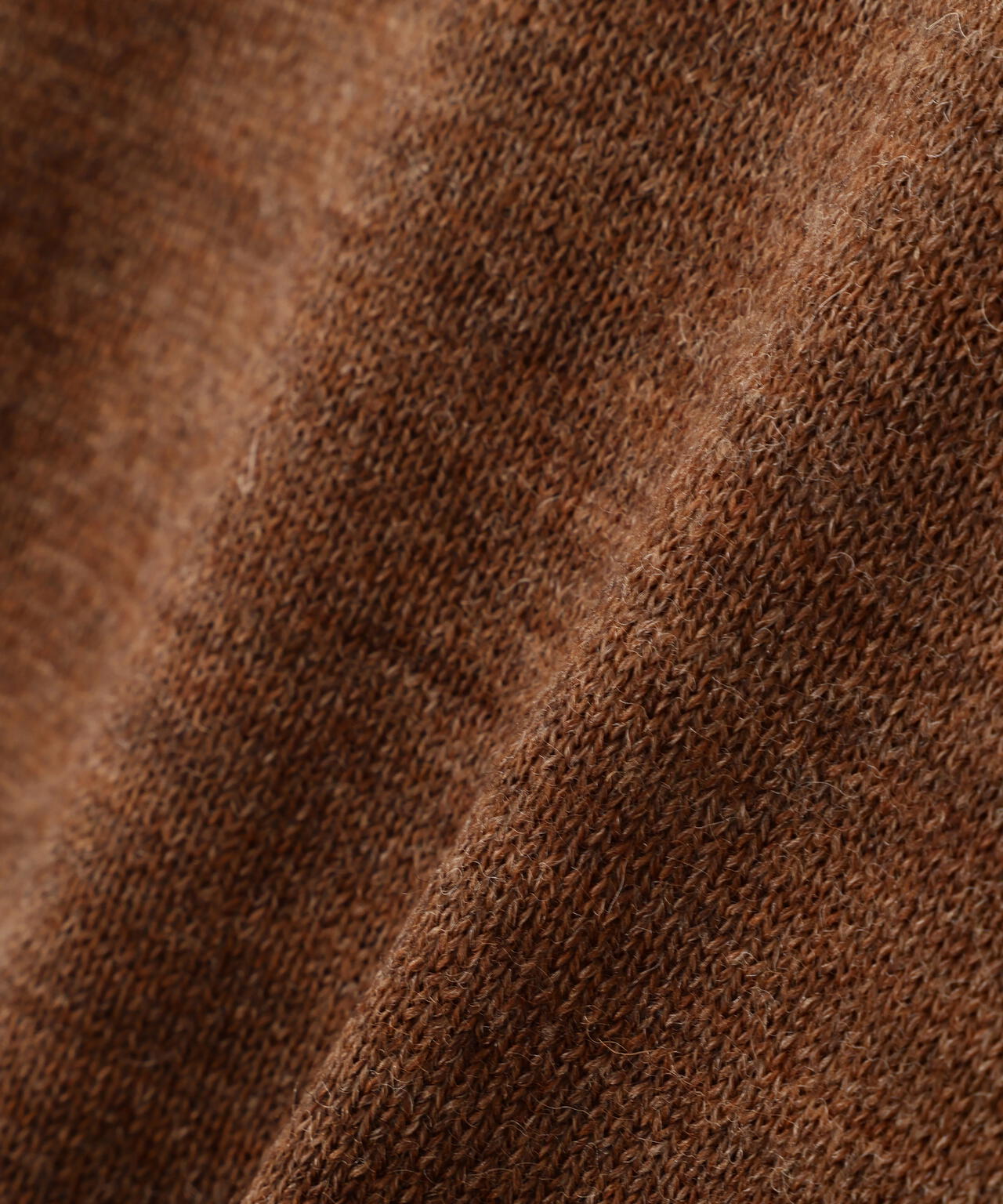 ASH WOOL KNITWEAR