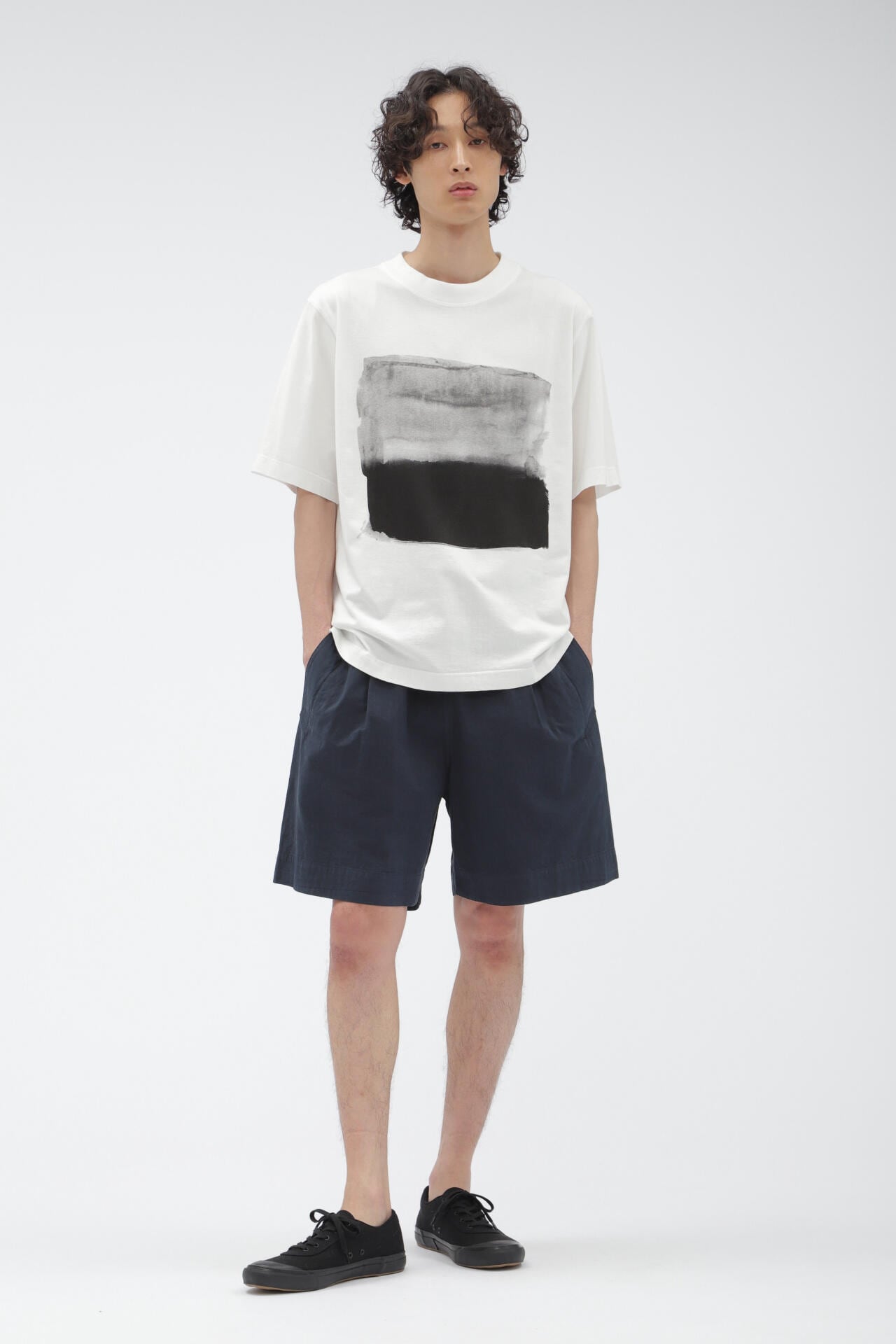 GARMENT DYE LIGHTWEIGHT PLAINWEAVE