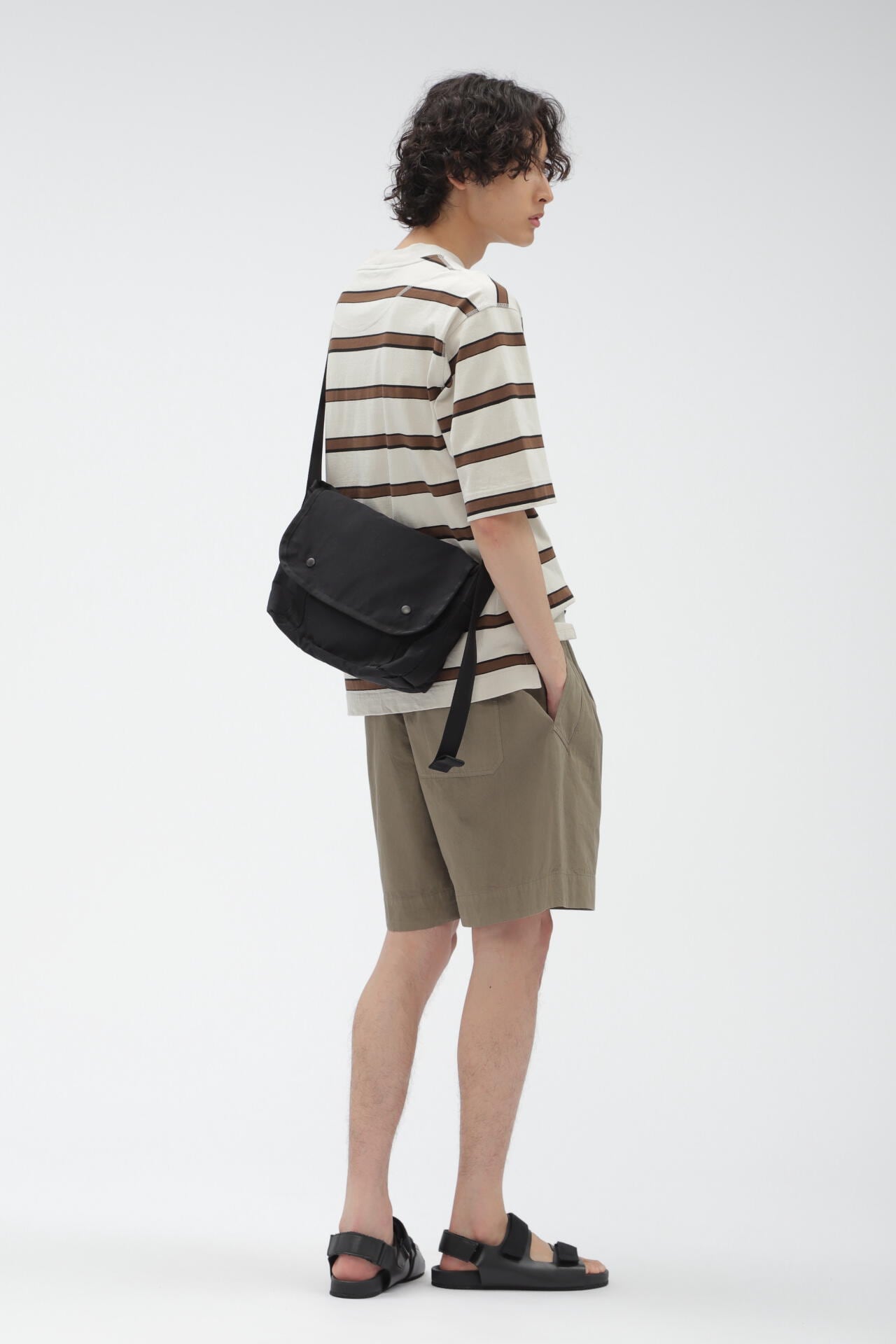 GARMENT DYE LIGHTWEIGHT PLAINWEAVE