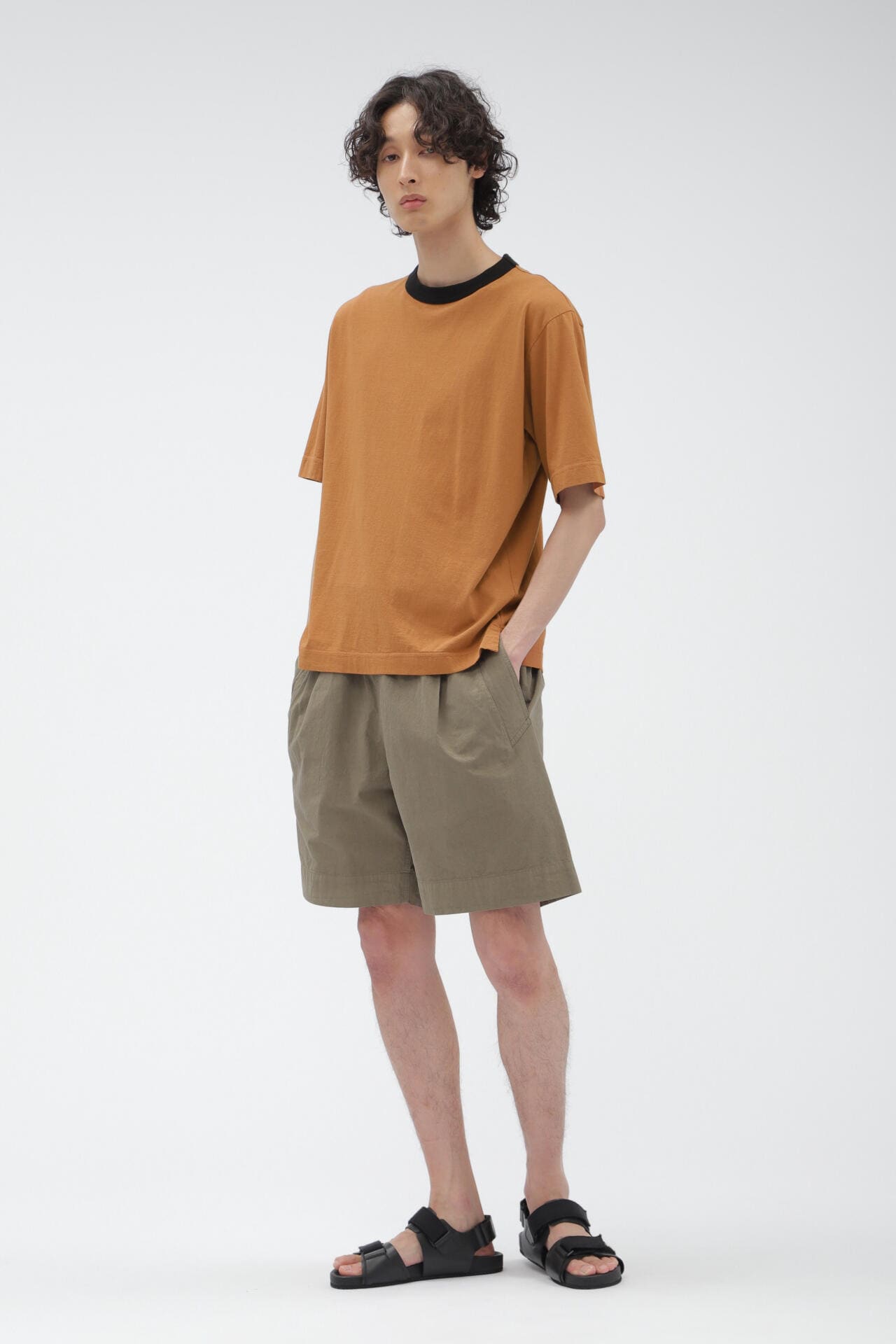 GARMENT DYE LIGHTWEIGHT PLAINWEAVE