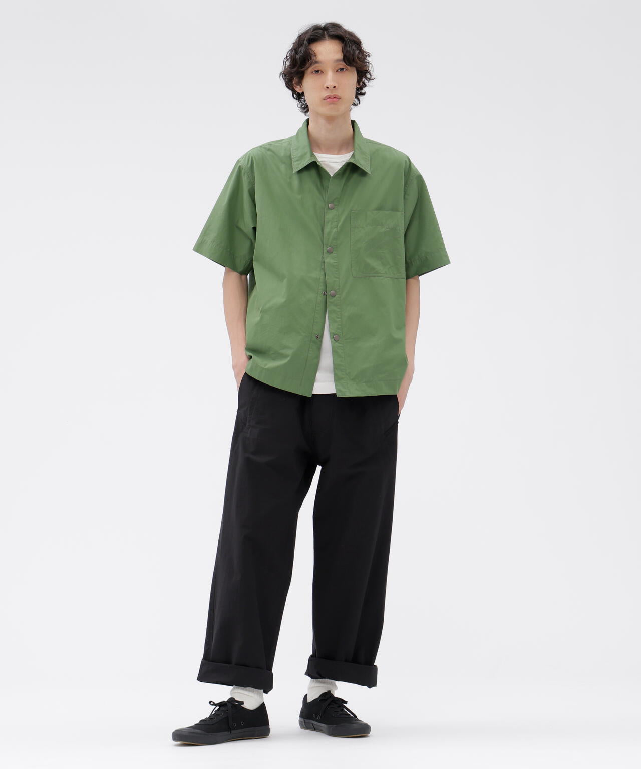 LIGHTWEIGHT COTTON NYLON TWILL TROUSERS