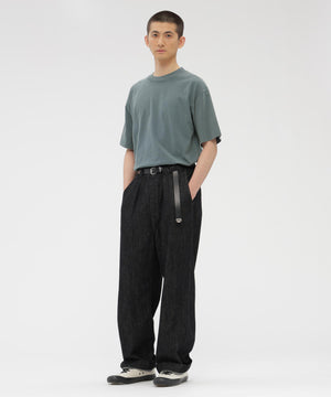 身長184cm  B90 W68 H90 着用サイズ：L
