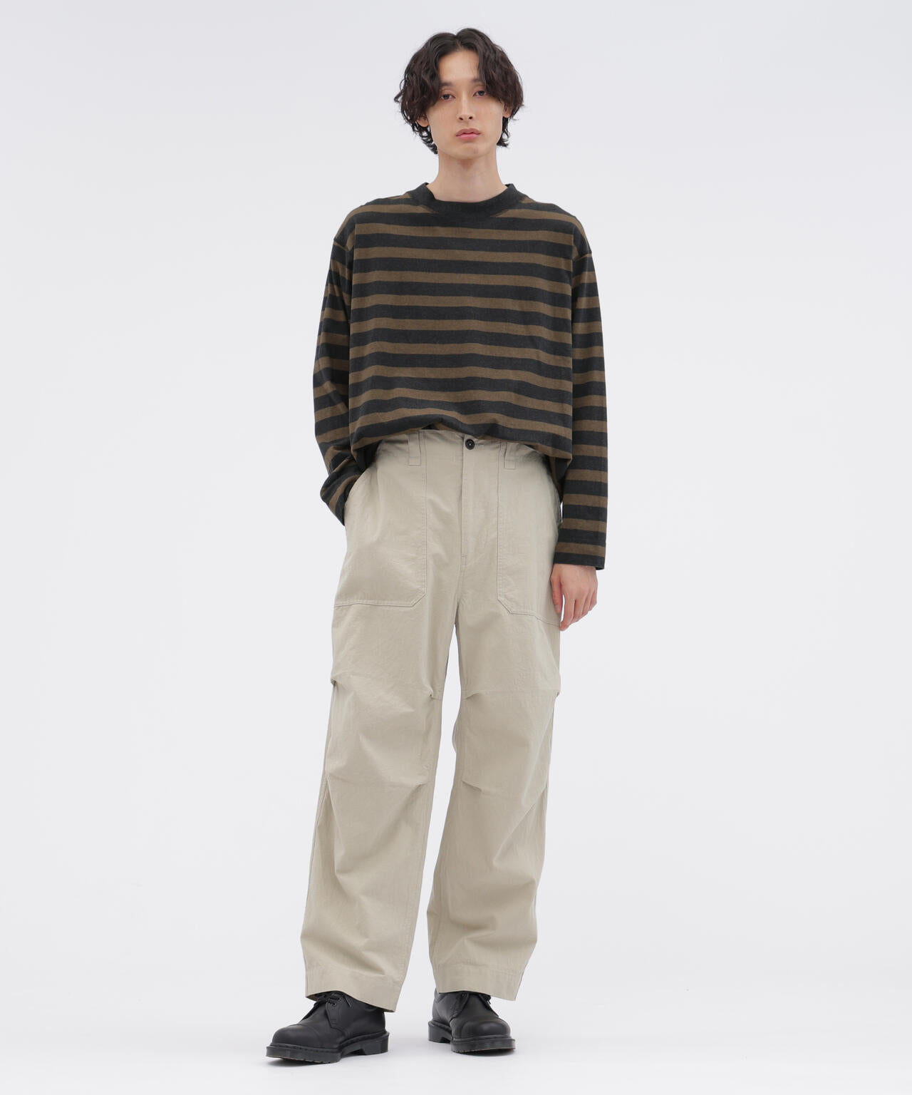 身長185cm　B86 W70 H90 着用サイズ：L