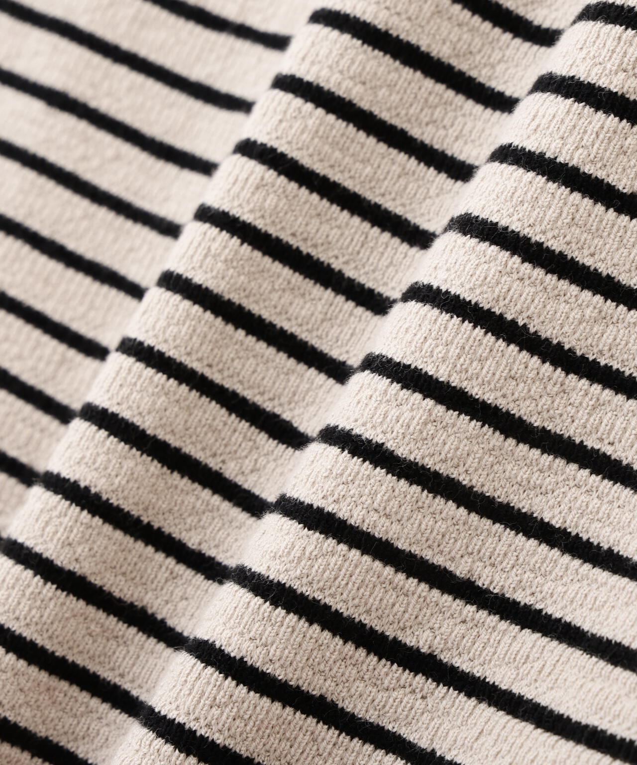 TEXTURED COTTON STRIPE TOP