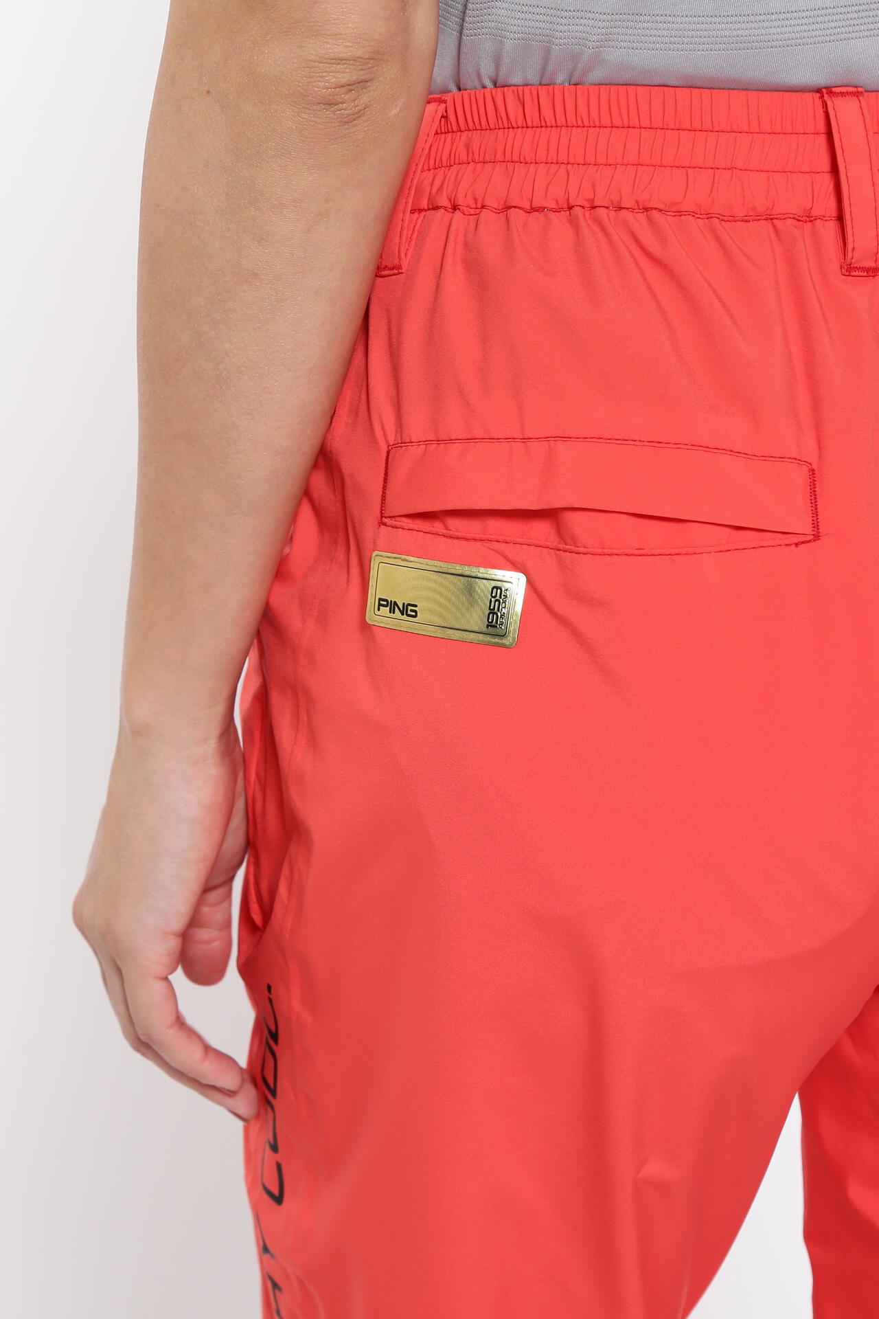 ［PING APPAREL］［撥水・防水］ダーミザクスレインウェアトップ&ボトムセット ＜GOLD＞ (LADIES)