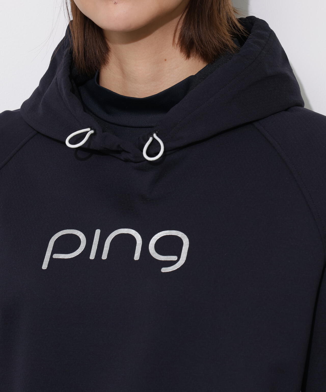 【PING APPAREL】全方向ストレッチ接結裏メッシュ切替ロゴテープスウェットフーディ ＜PERFORMANCE＞ (LADIES)
