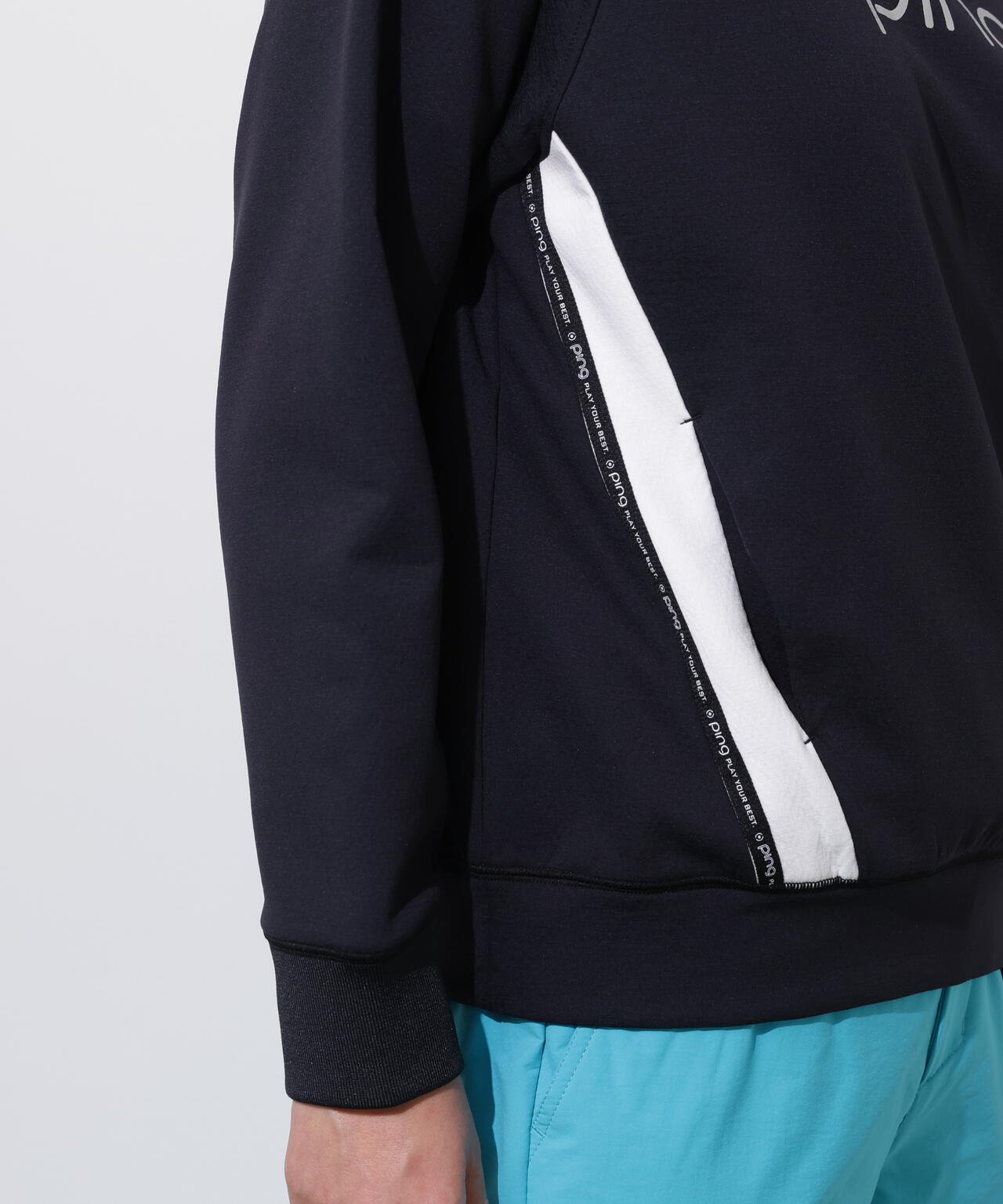 【PING APPAREL】全方向ストレッチ接結裏メッシュ切替ロゴテープスウェットフーディ ＜PERFORMANCE＞ (LADIES)