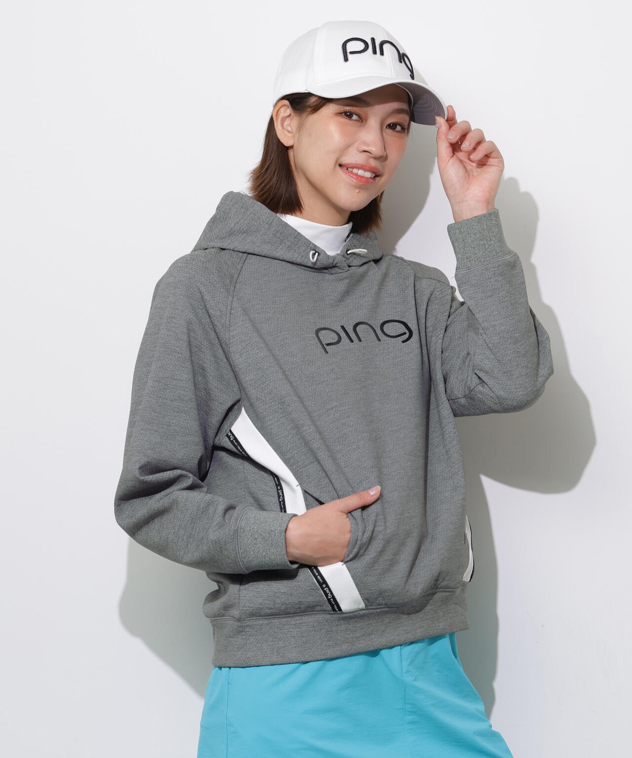 【PING APPAREL】全方向ストレッチ接結裏メッシュ切替ロゴテープスウェットフーディ ＜PERFORMANCE＞ (LADIES)