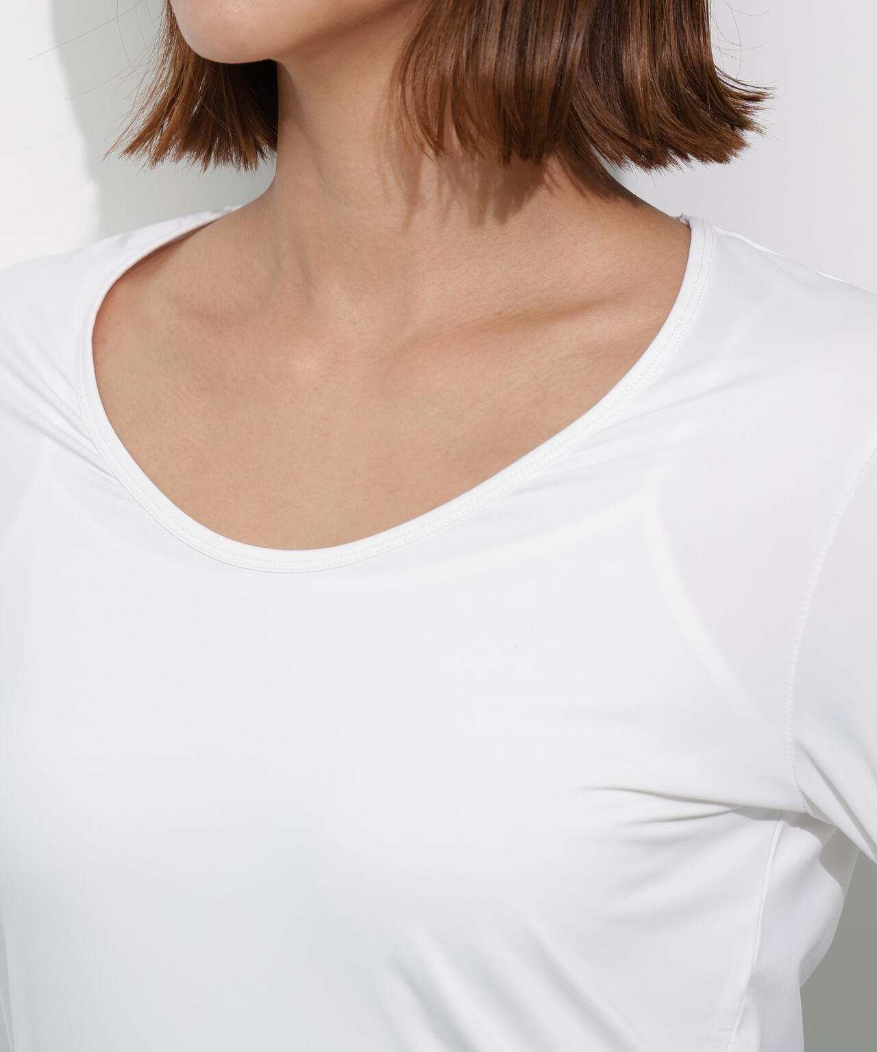 【PING APPAREL】【UVカット・接触冷感】Uネック長袖インナーシャツ ＜GOLD＞ (LADIES)
