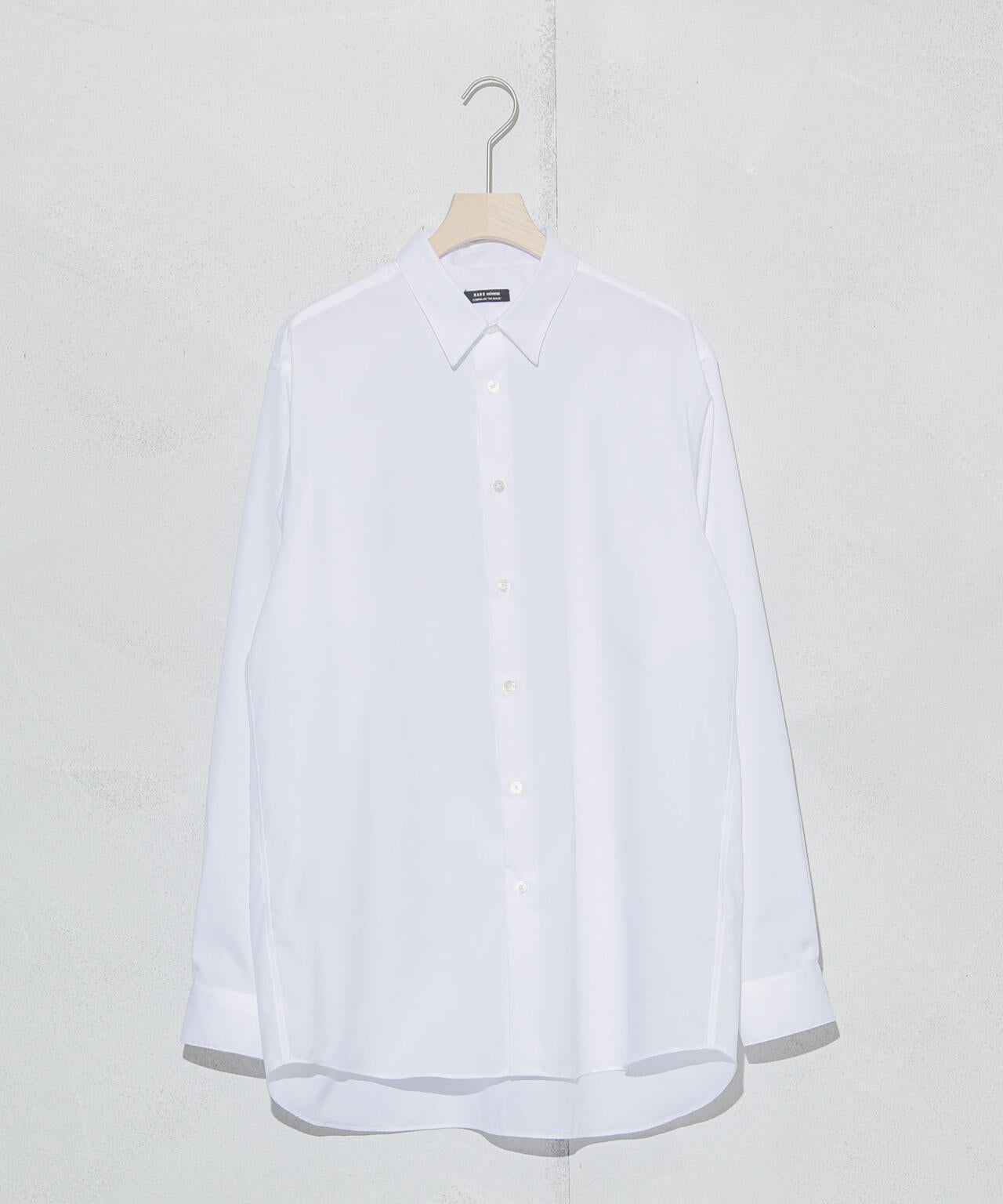 ｢ESSENTIAL LINE｣レギュラーカラーシャツ