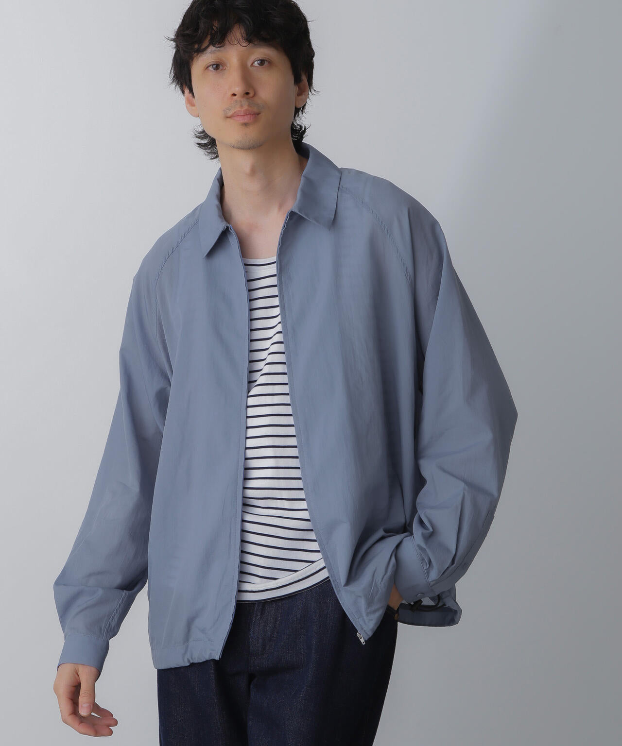 ナイロンジップアップシャツブルゾン