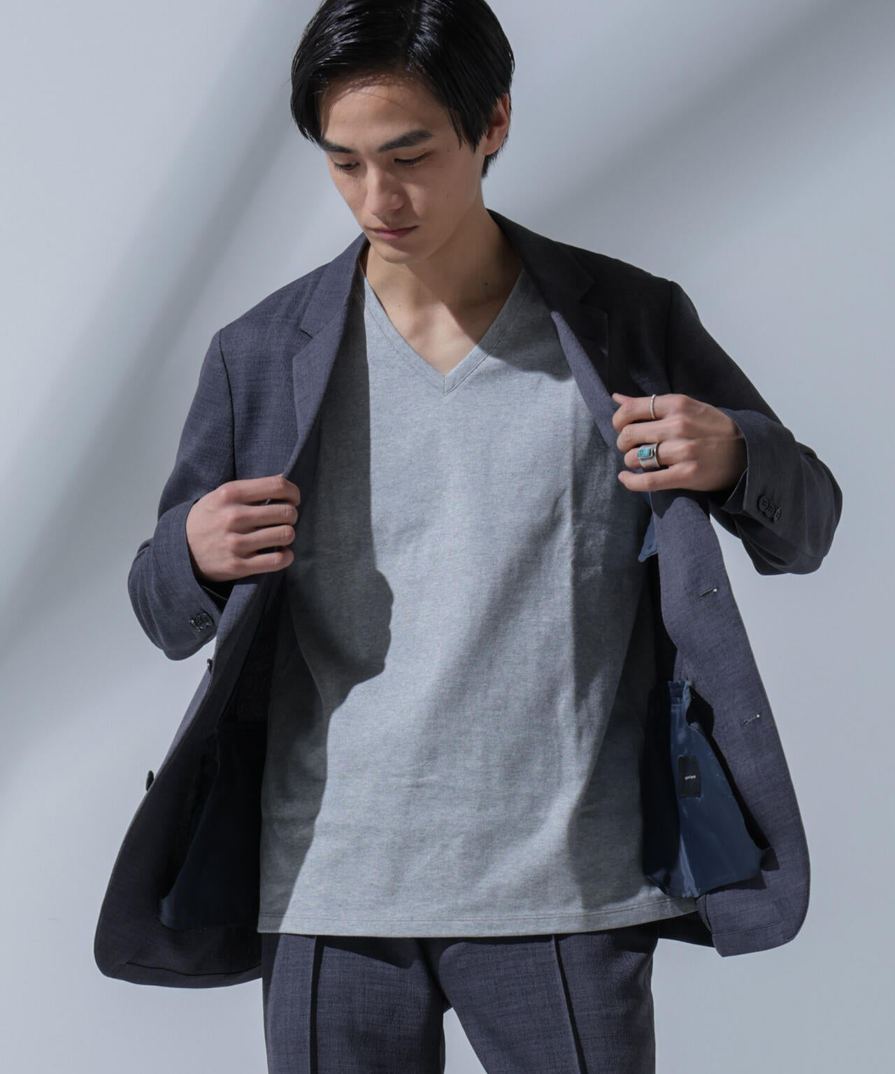 Anti Soaked(R)  汗染み防止 VネックTシャツ