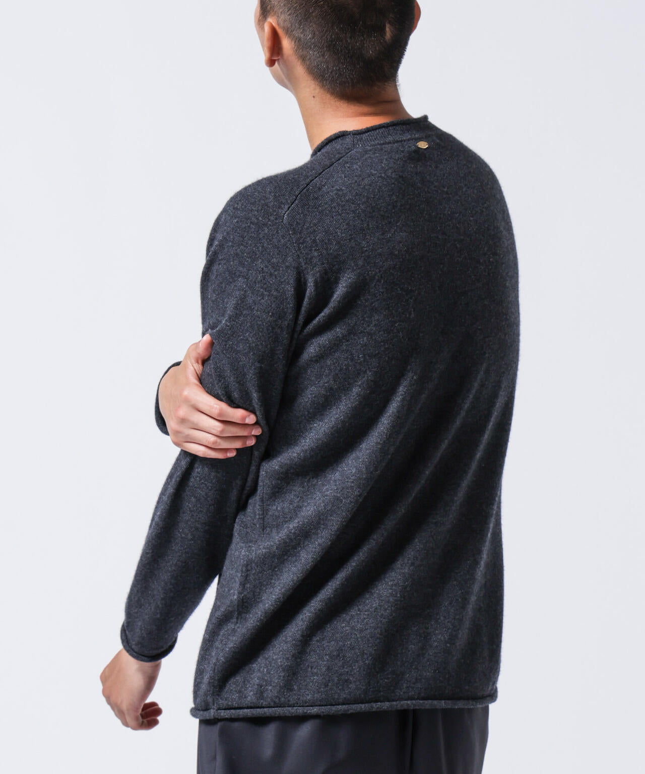「ASSEMBLANC」カシミヤブレンドリラックスセーター