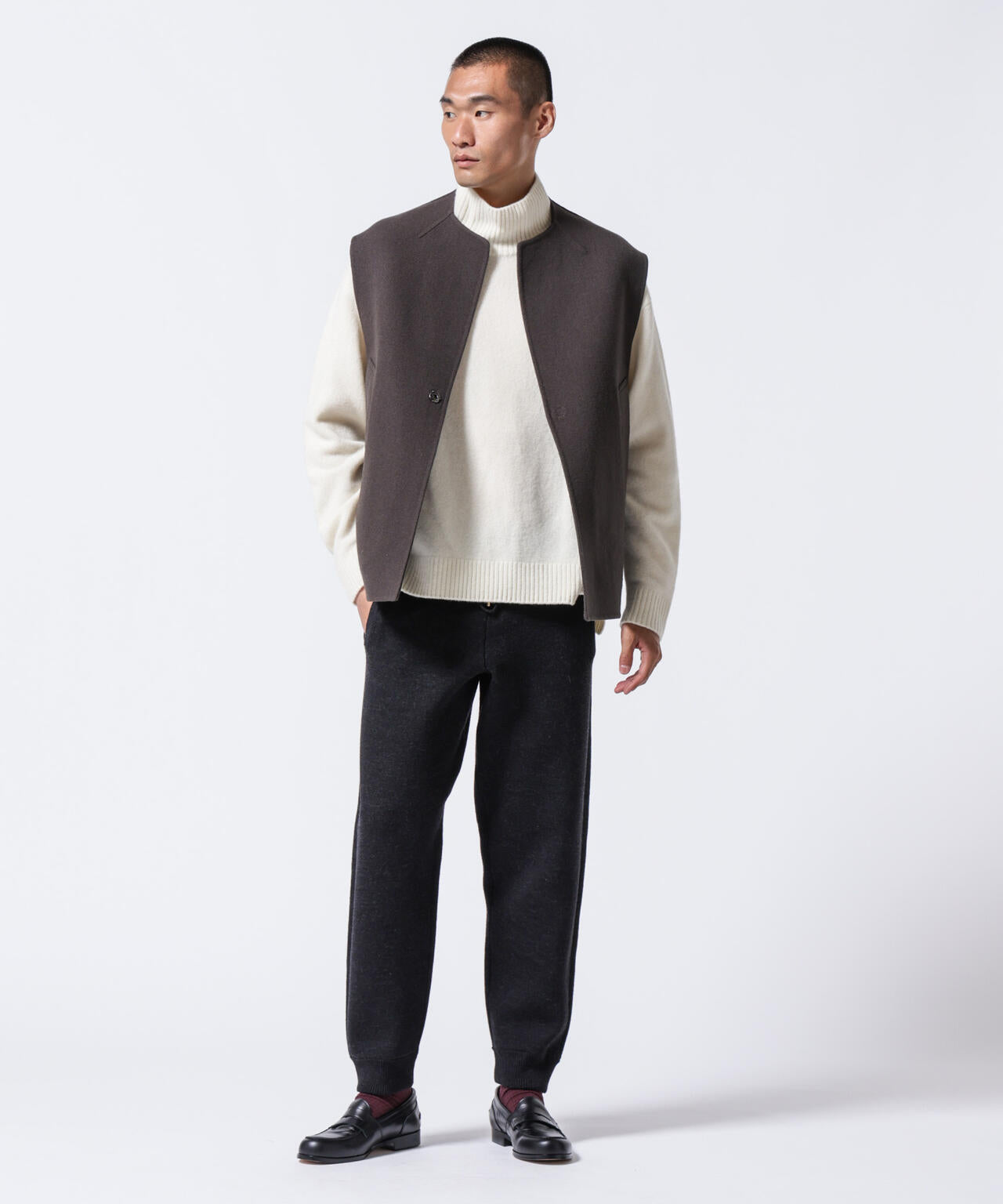 ｢ASSEMBLANC｣接結ウールニットパンツ