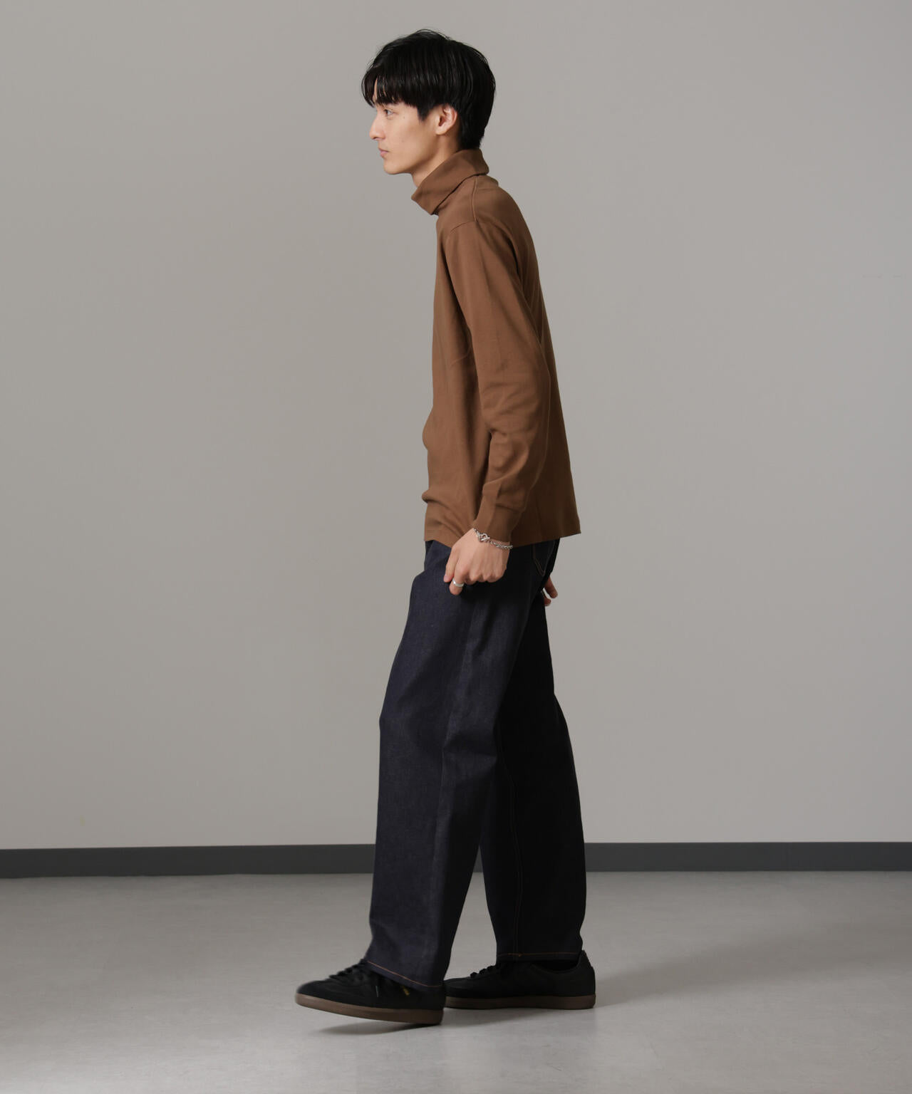 Anti Soaked(R) 汗染み防止 スムースタートルネックTシャツ 長袖