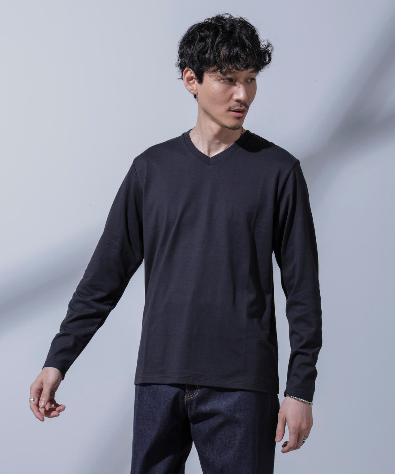 Anti Soaked(R)  汗染み防止 VネックTシャツ