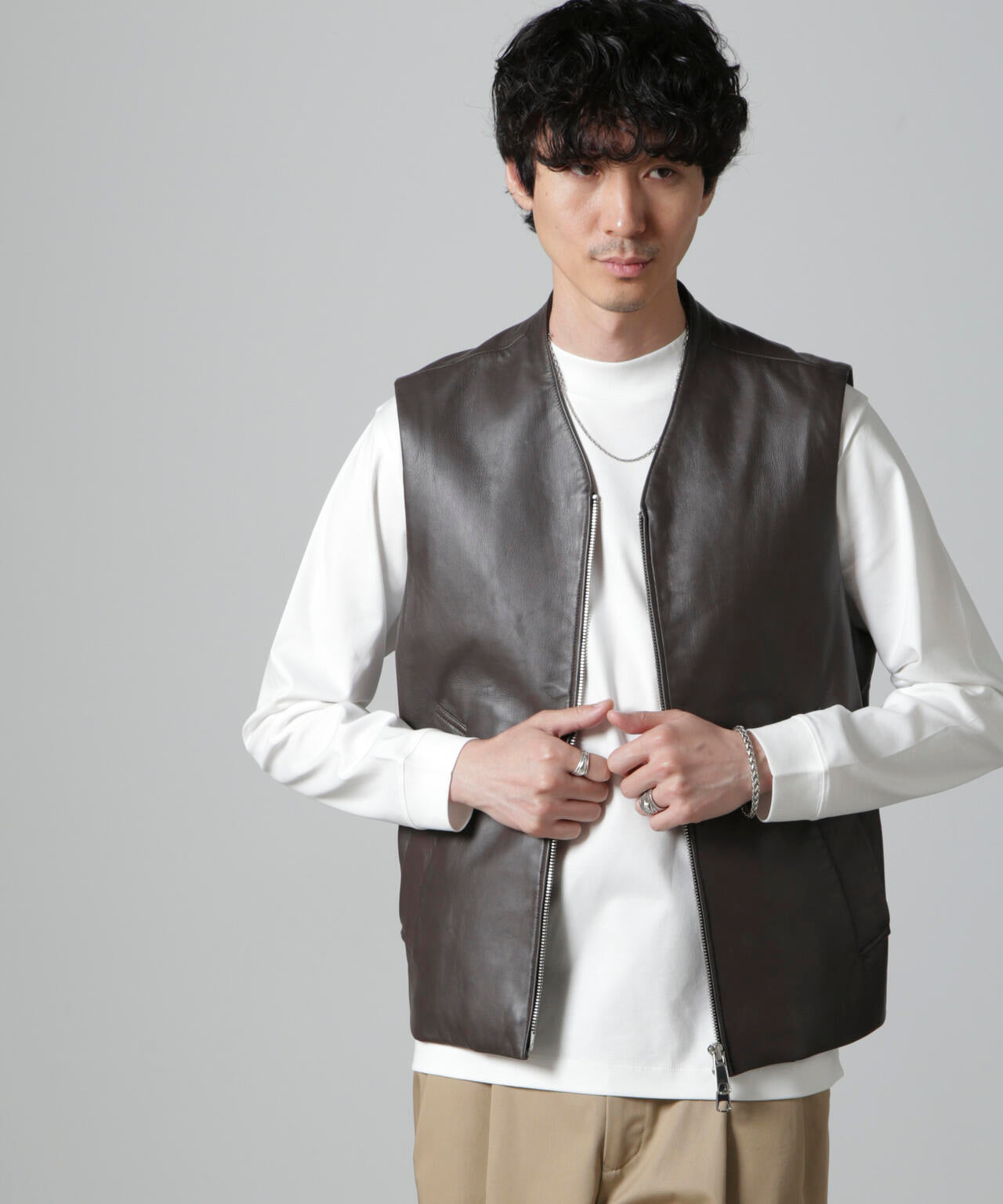 Lamb nappa ジップレザージレ