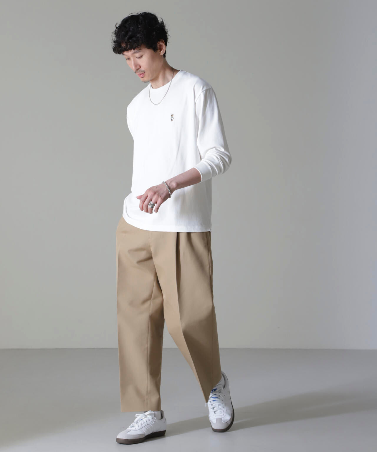 コットンダブルクロステーパークロップドパンツ