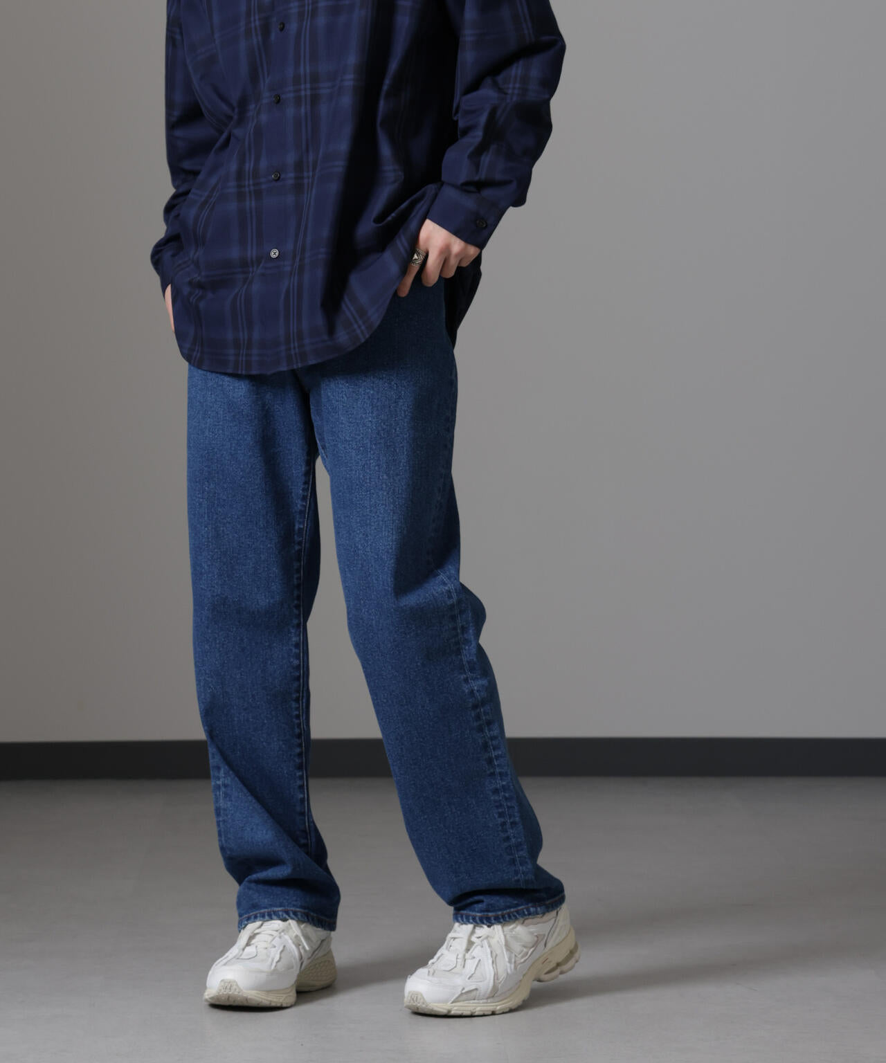 「MC」TIMELESS WARDROBE レギュラーフィットデニム 251