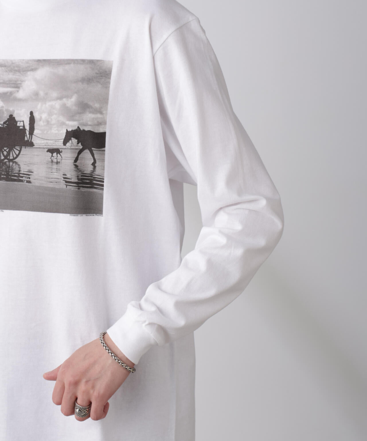 「着るアート」Herbert List/Magnum Photos Tシャツ長袖FRANCE