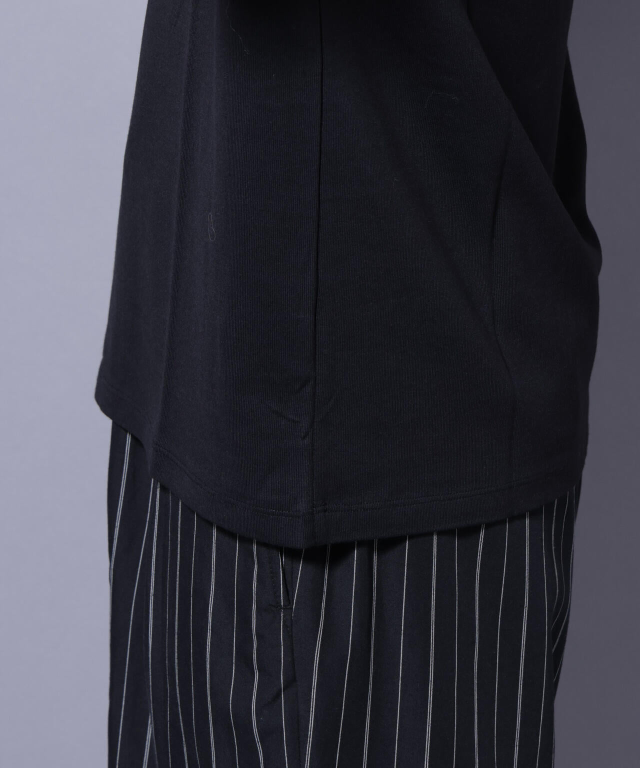 WEB限定/Anti Soaked(R) 汗染み防止 Vネック レギュラーシルエットTシャツ
