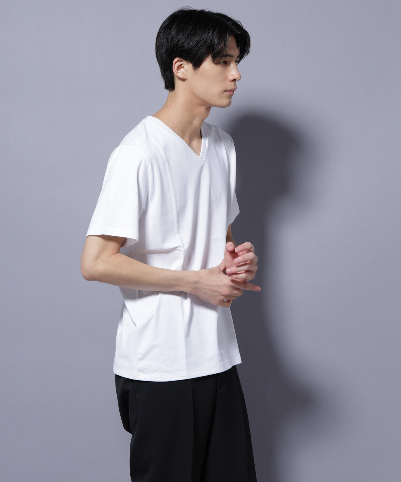 WEB限定/Anti Soaked(R) 汗染み防止 Vネック レギュラーシルエットTシャツ