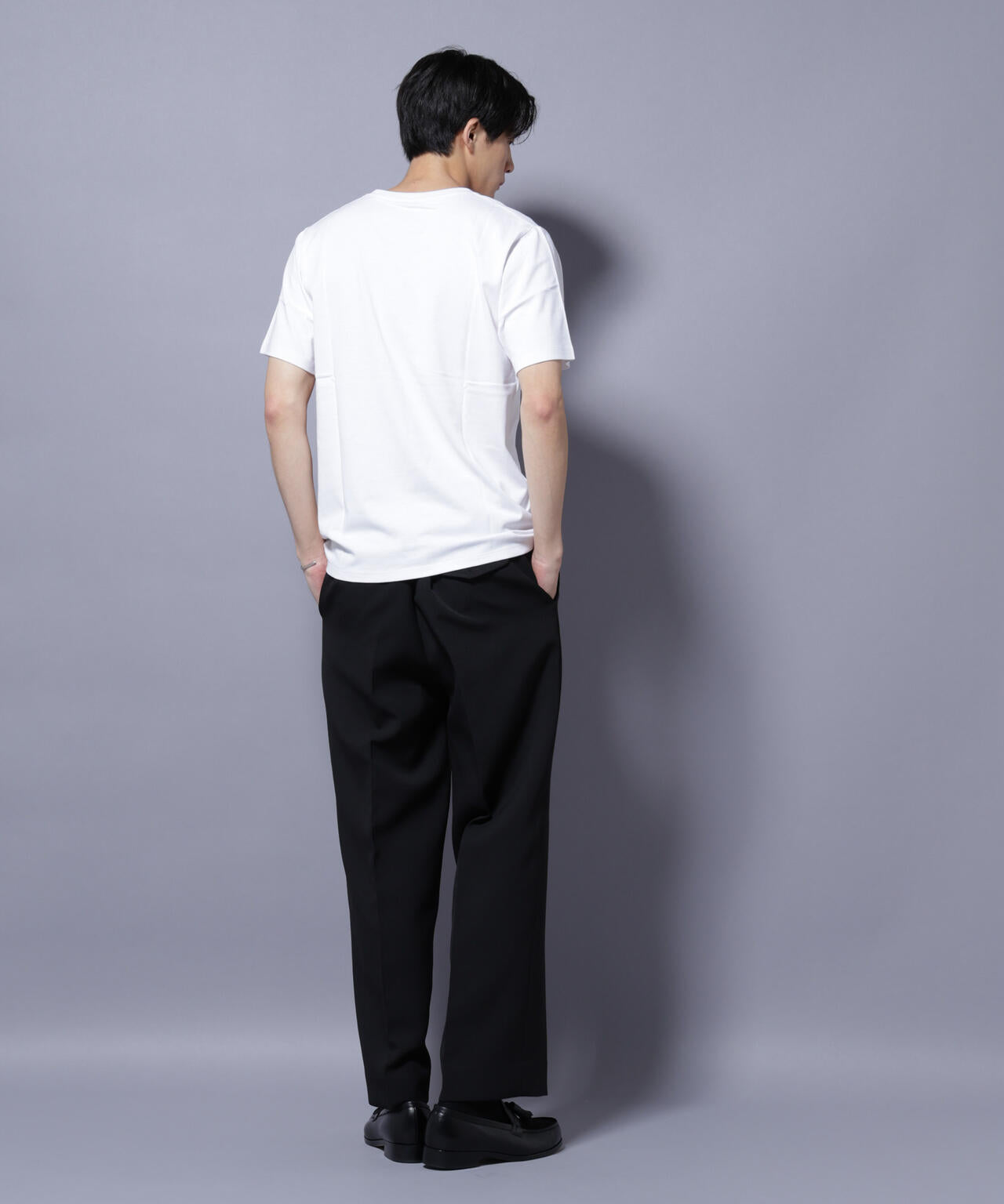 WEB限定/Anti Soaked(R) 汗染み防止 Vネック レギュラーシルエットTシャツ