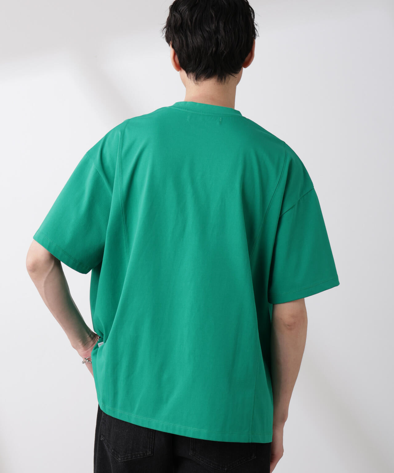 「NJ/CLUB」 ENRICHプリント切り替え Tシャツ