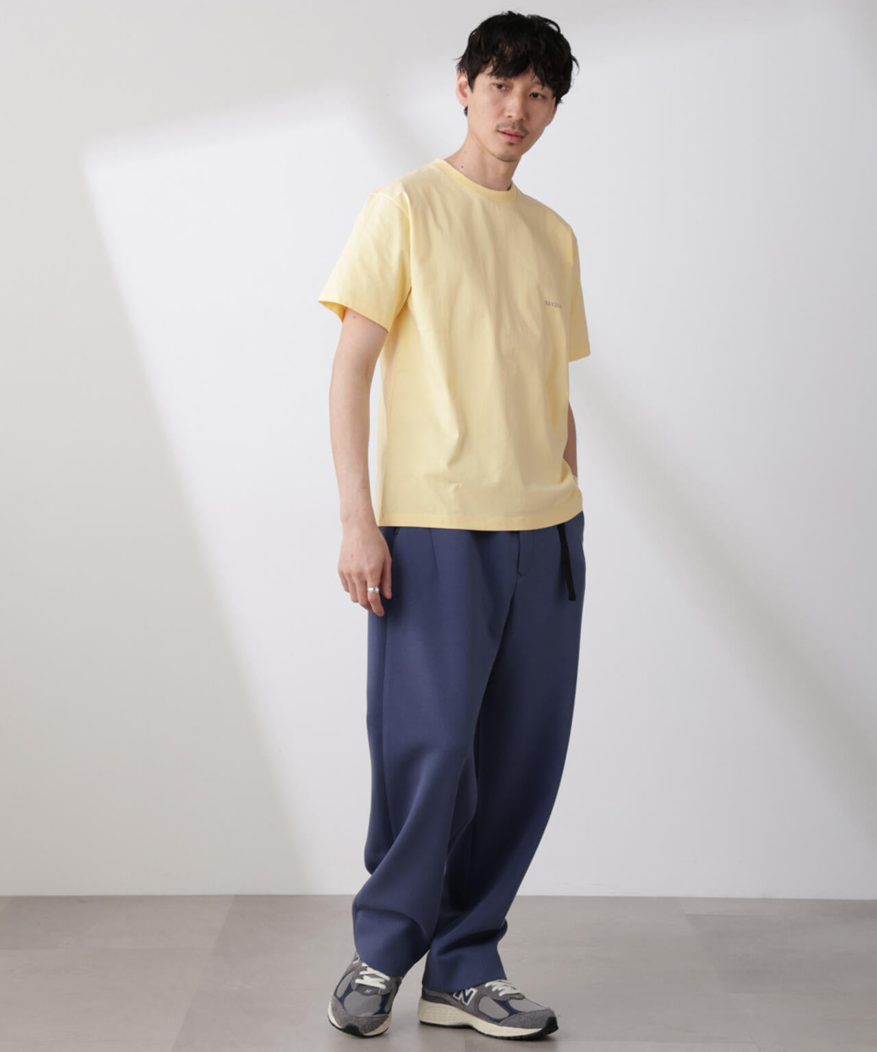 「NJ/CLUB」 ISLANDCLUBプリント Tシャツ