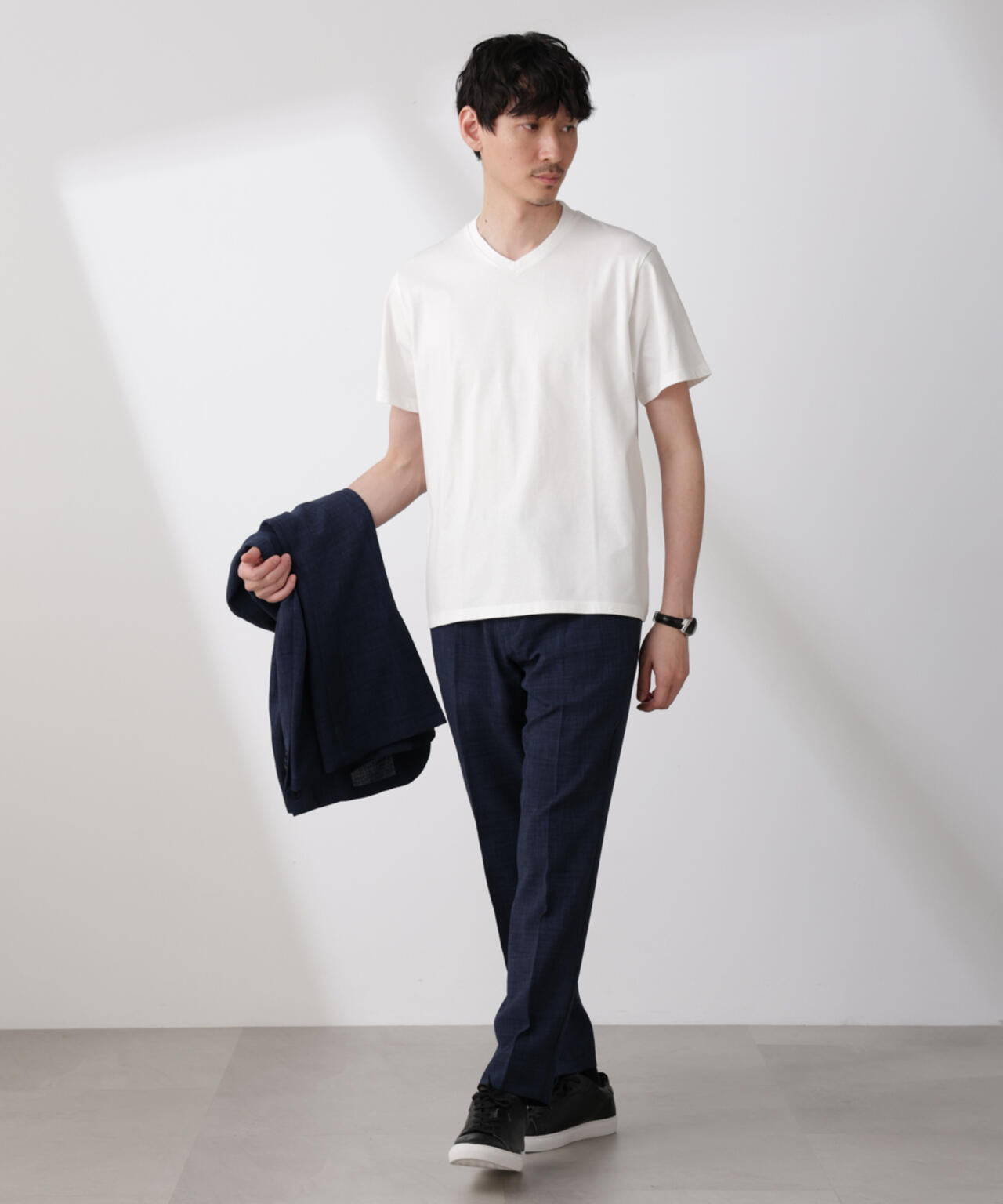 WEB限定/ジャケT(R) Vネック 半袖