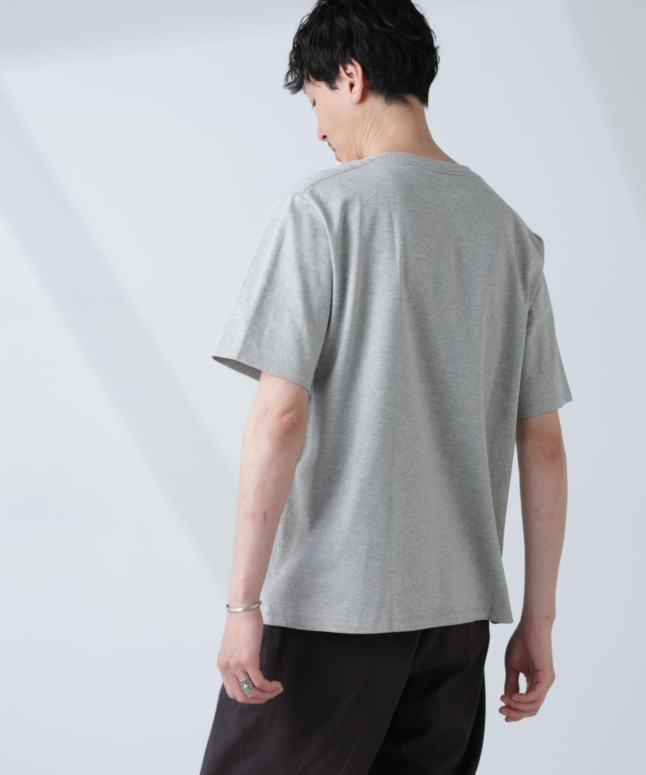 WEB限定/Anti Soaked(R) 汗染み防止 クルーネックレギュラーシルエットTシャツ